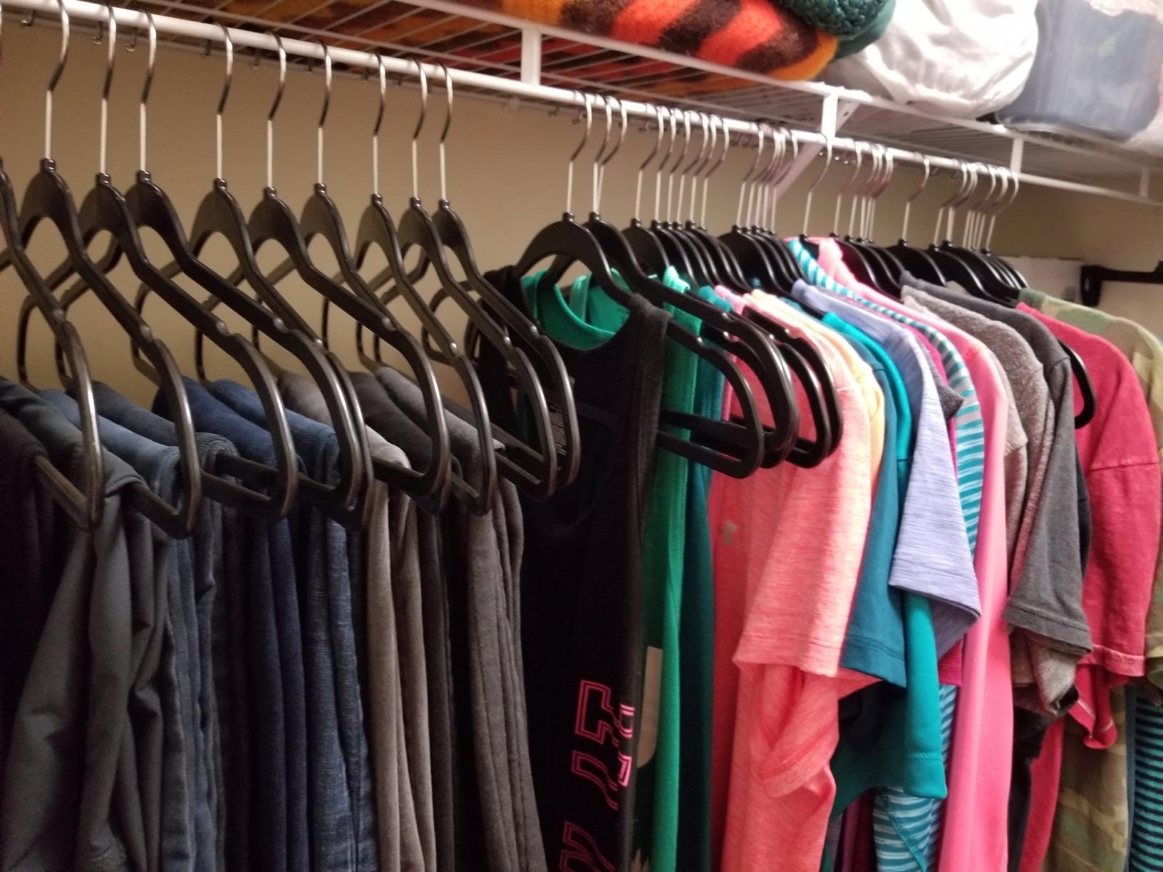 Quality Hangers 50 Pack Plastic Hangers for Clothes - Slim Non-Velvet Hangers with 360 Swivel Chrome Hook & Non Slip Notches - Ideal for Dresses Coats Shirts Jackets & More - Black customer photo 1