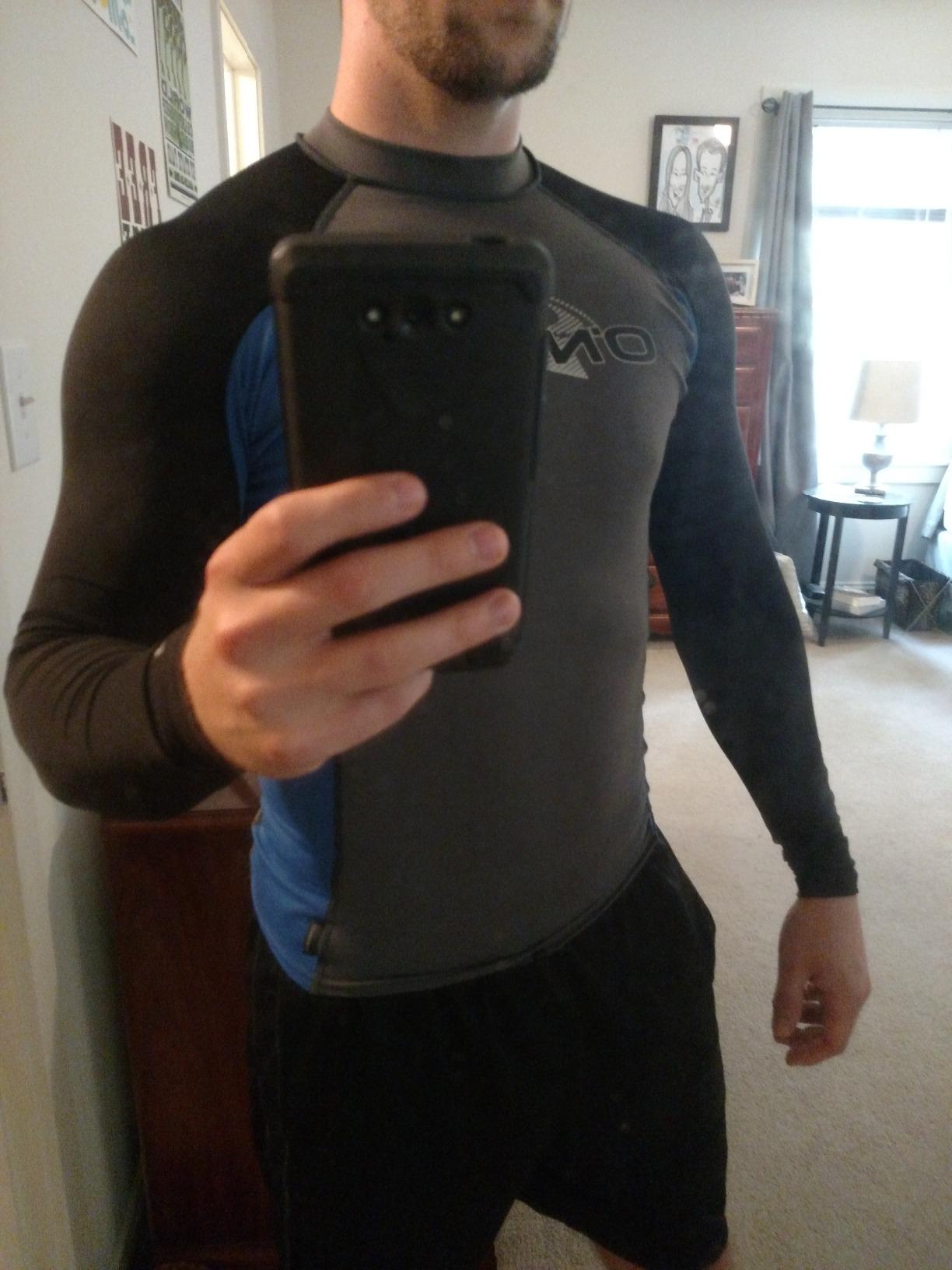 O'Neill Men's Premium Skins UPF 50+ Long Sleeve Rash Guard customer photo 1