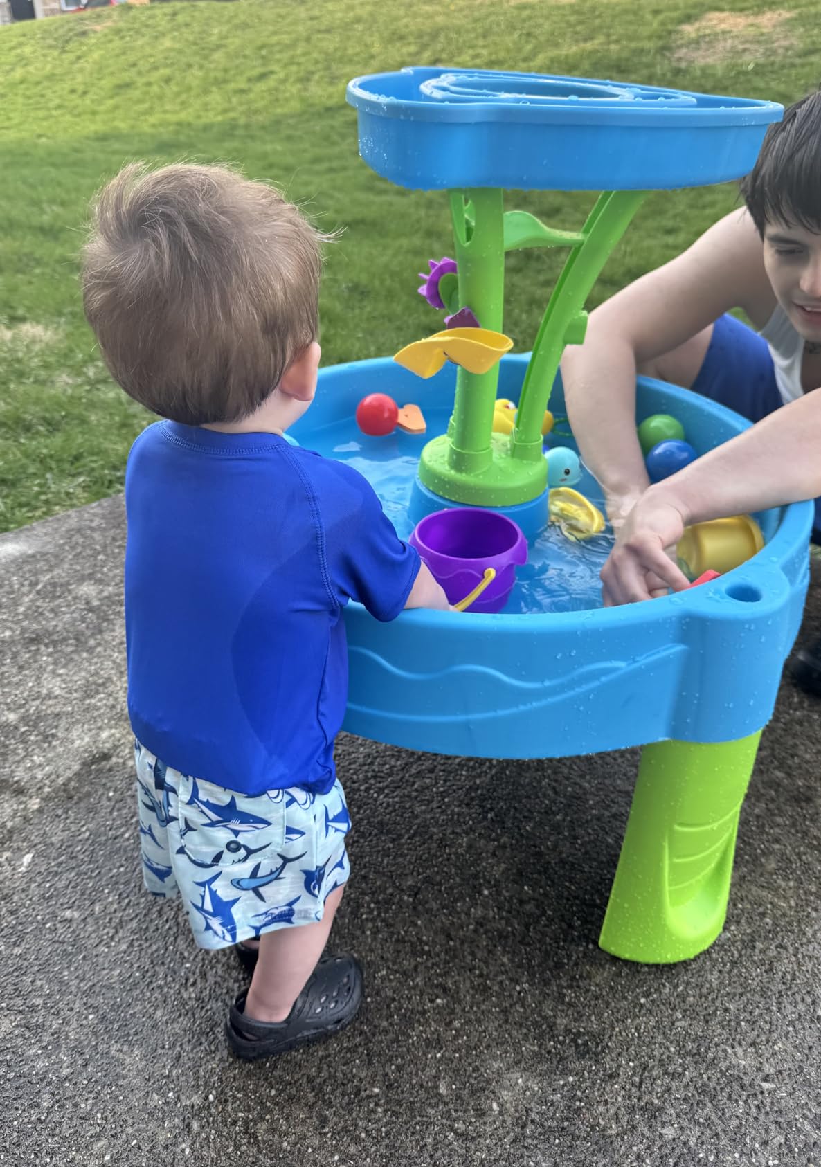Step2 Summer Showers Splash Tower Water Table for Kids, Outdoor Kids Water Sensory Table, Ages 1.5+ Years Old, 8 Piece Water Toy Accessories, Blue & Green customer photo 2