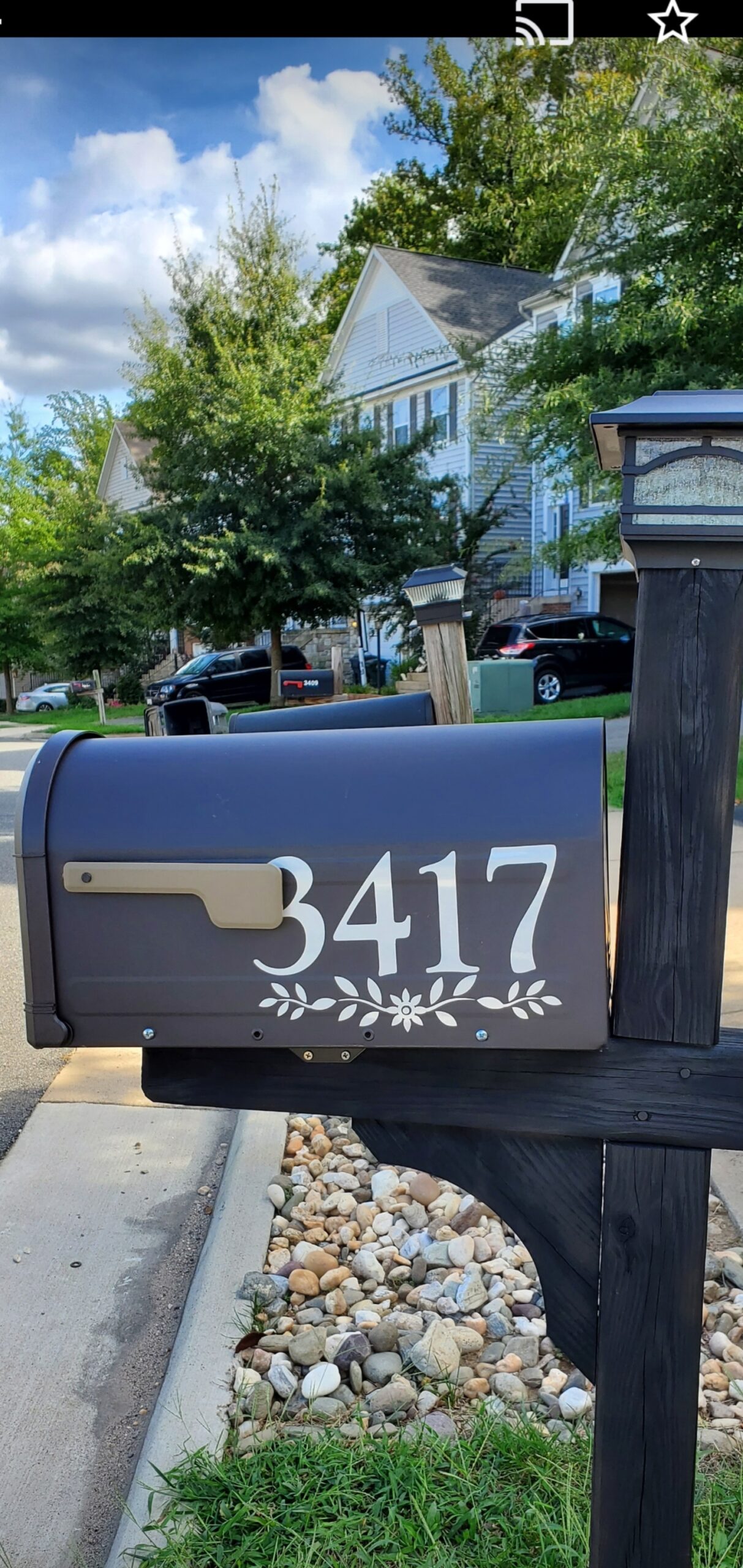 Architectural Mailboxes Roxbury Heavy Duty Steel Metal Post Mounted Mail Box for Outside, Rubbed Bronze, Large Curbside Mailbox with Magnetic Latch customer photo 2