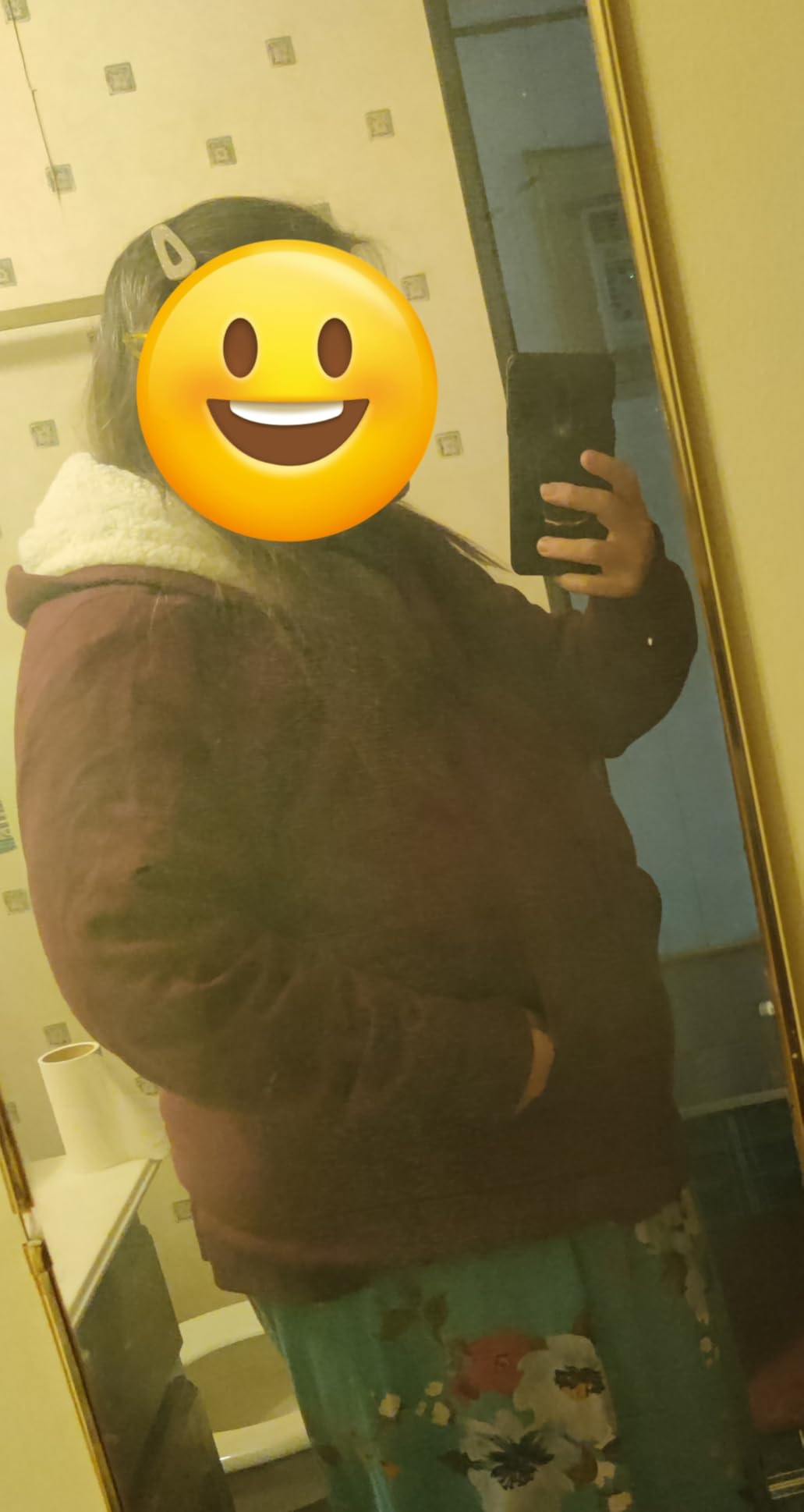 Amazon Essentials Women's Sherpa-Lined Fleece Full-Zip Hooded Jacket with Drawstring (Available in Plus Size) customer photo 2