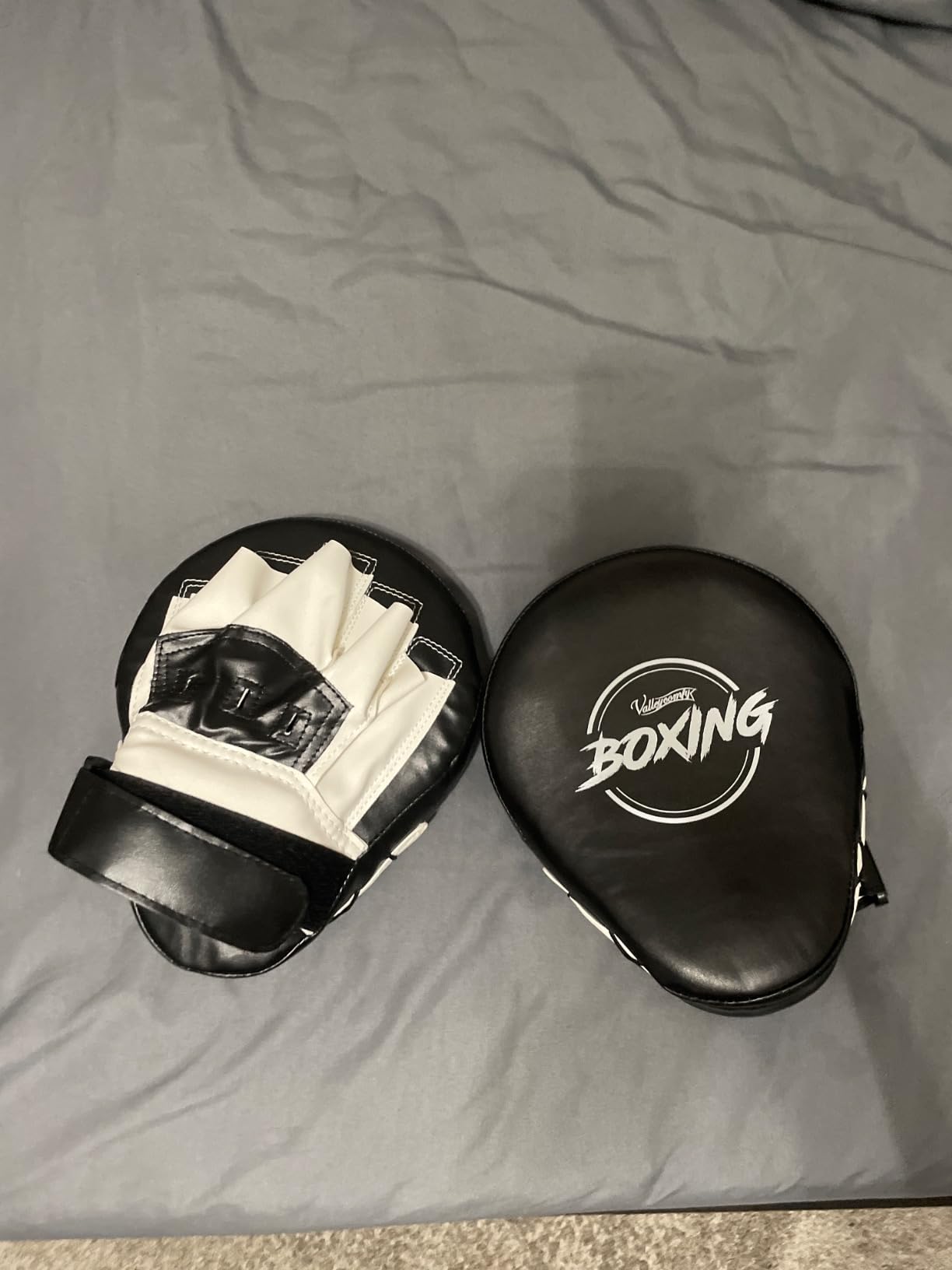 Valleycomfy Boxing Curved Focus Punching Mitts- Leatherette Training Hand Pads customer photo 2