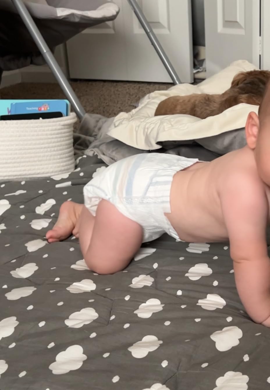 Pampers Pure Baby Diapers, Size 1 (8-14 lbs), 198, Up to 100% Leakproof, Premium Hypoallergenic Soft Diapers customer photo 2