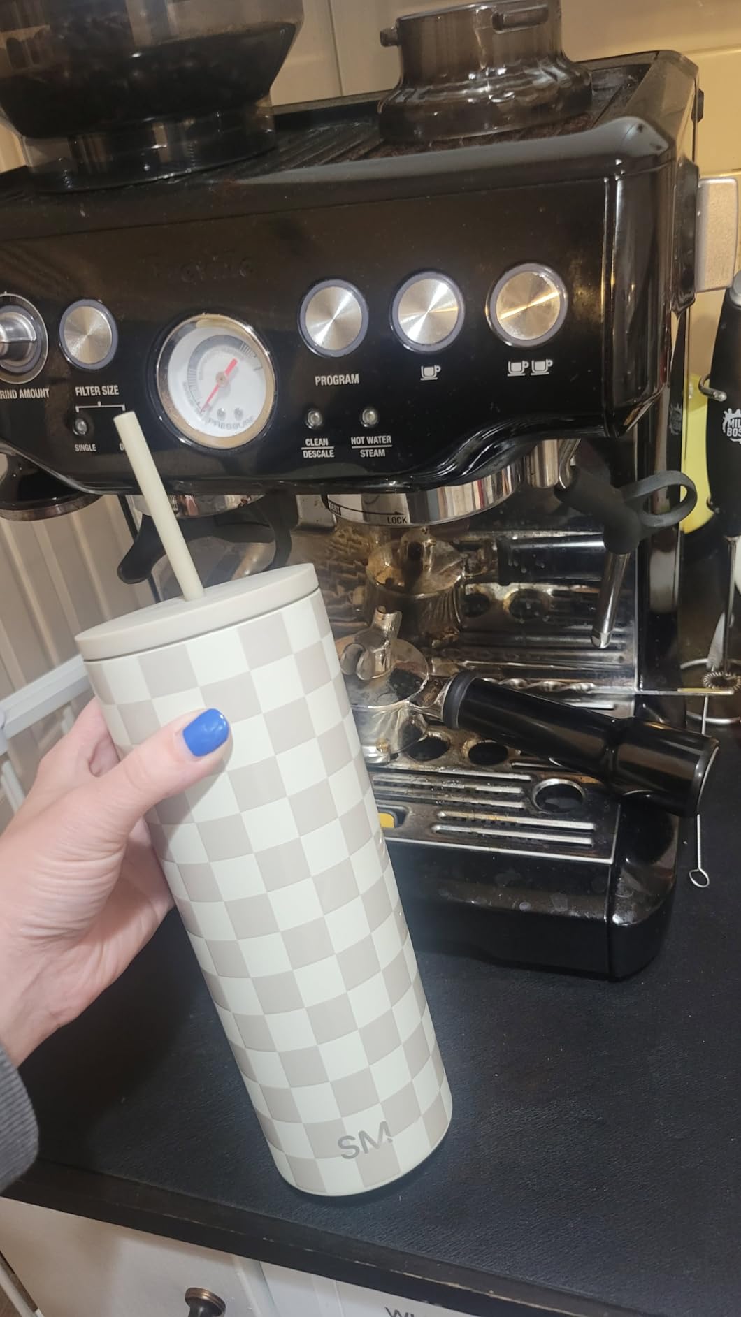 Simple Modern Classic Tumbler with Straw Lid | Insulated Iced Coffee Cup Reusable Stainless Steel Water Bottle Travel Mug | 20oz | Midnight Black customer photo 2