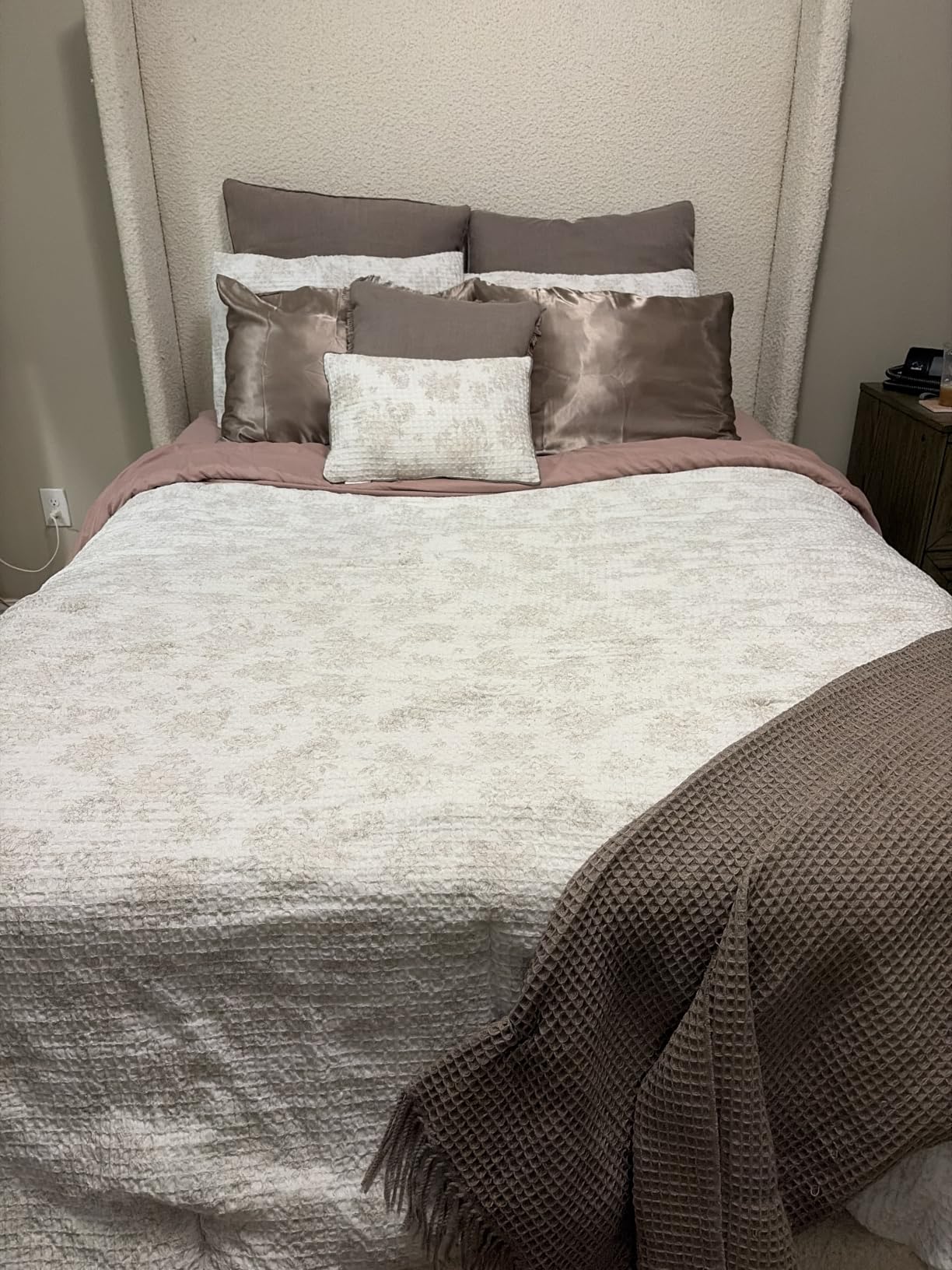 Queen Size 4 Piece Sheet Set - Comfy Breathable & Cooling Sheets - Hotel Luxury Bed Sheets for Women & Men - Deep Pockets, Easy-Fit, Extra Soft & Wrinkle Free Sheets - Spa Blue Oeko-Tex Bed Sheet Set customer photo 1