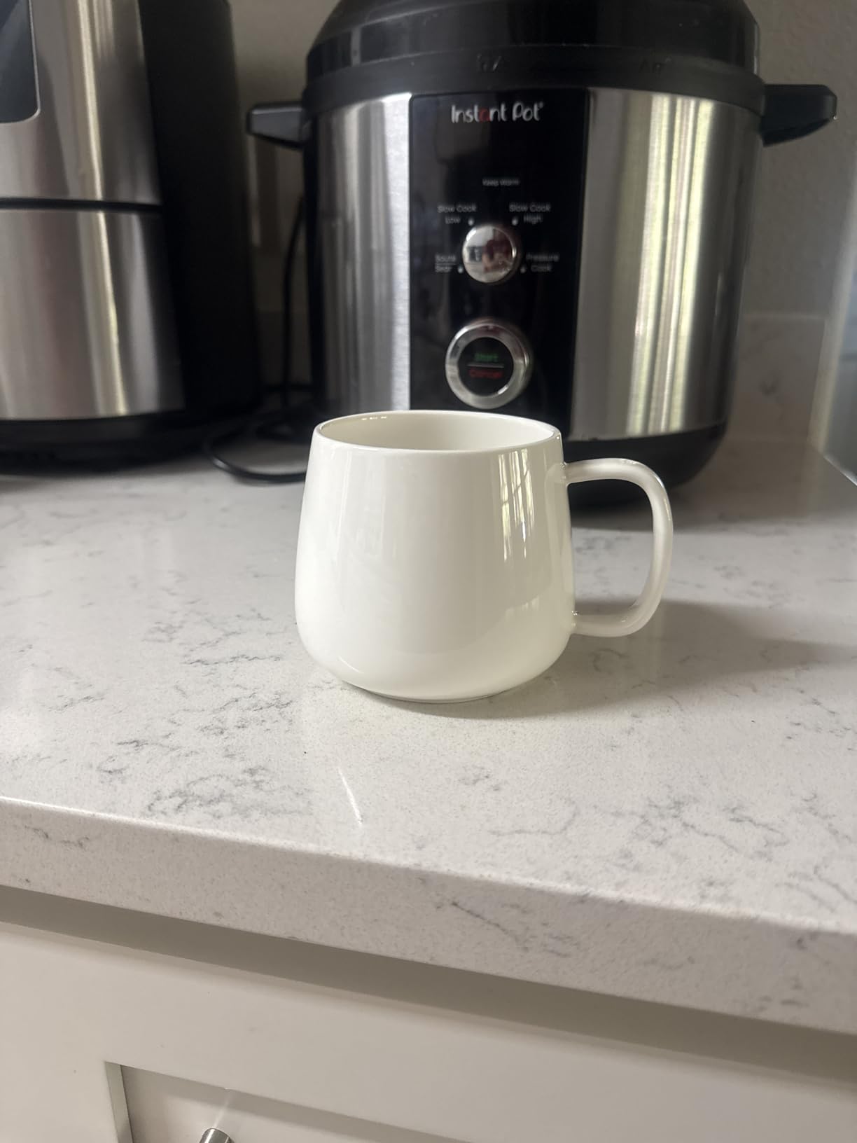 Teocera Coffee Mugs Set of 4-12oz Chip-Resistant Ceramic Cups with Ergonomic Handle | Dishwasher & Microwave Safe White Mugs | Keeps Beverage Hot, Perfect for Family Kitchen & Holiday Gifts customer photo 2