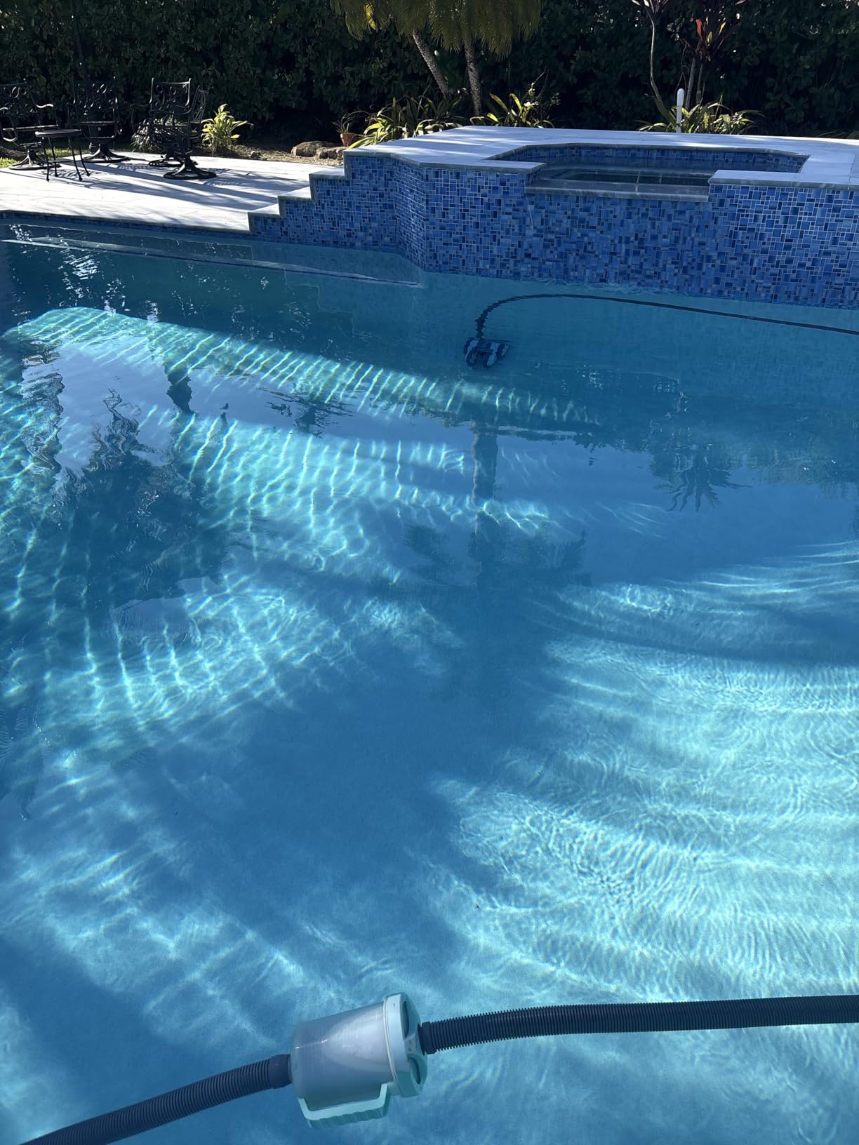 Hayward Aquanaut 400 Suction Pool Cleaner for In-Ground Pools up to 20 x 40 ft (Automatic Pool Vacuum) W3PHS41CST customer photo 1