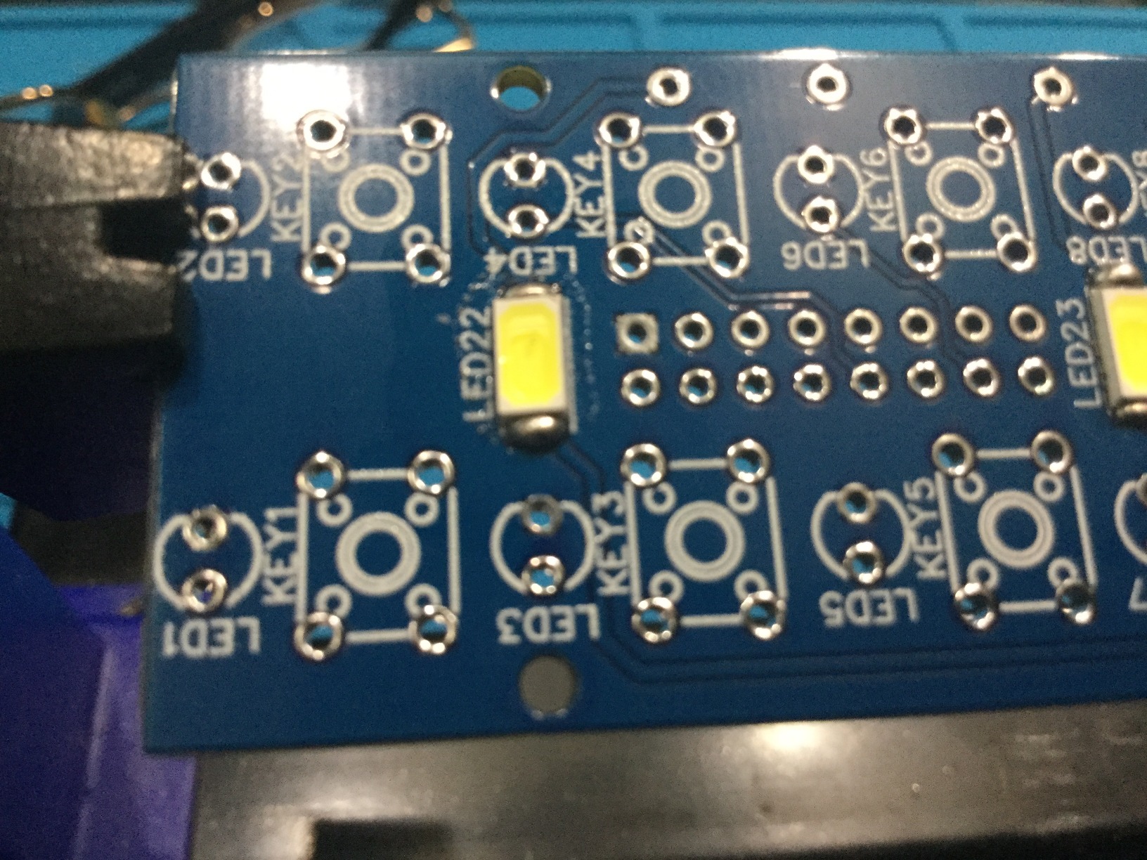 NEWACALOX Hot Air Rework Station 500C Soldering Station with Hot Air Gun, Airflow Adjustable, Desoldering Station for BGA IC, SOIC CHIP, QFP, PLCC, etc. customer photo 1