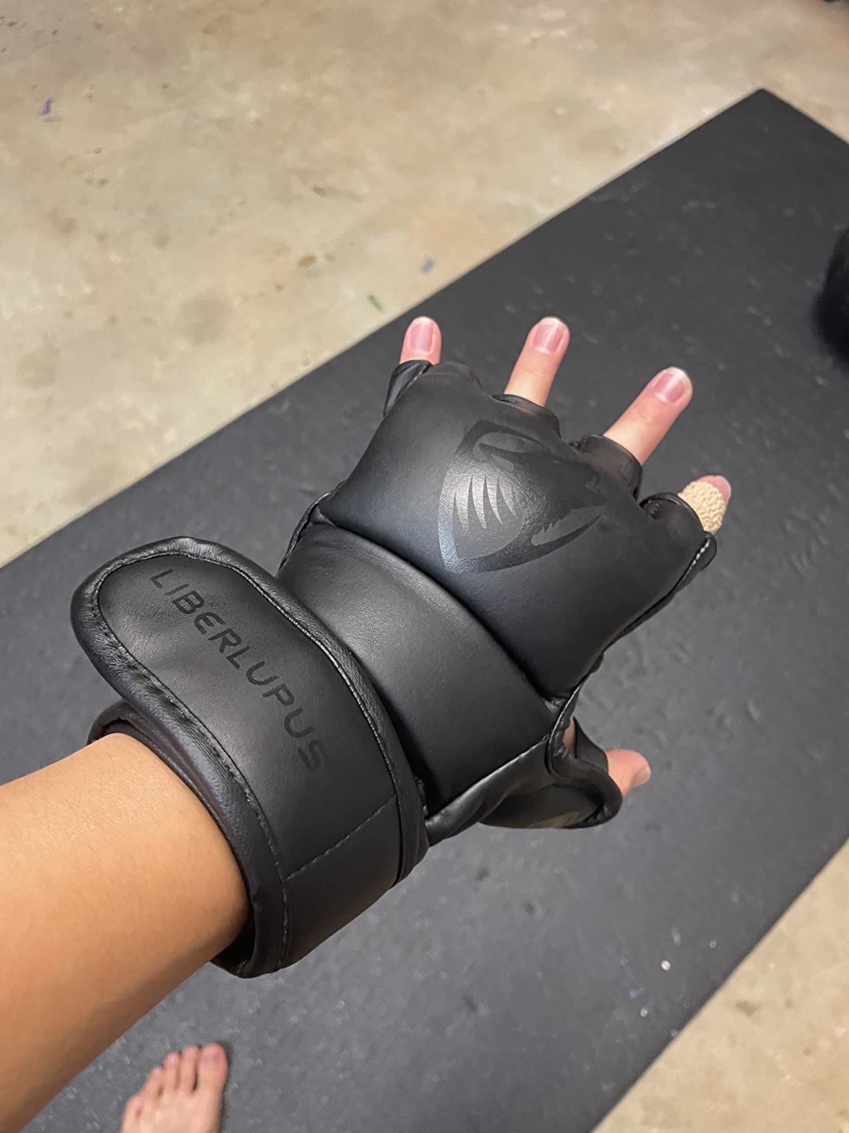 LIBERLUPUS MMA Gloves Sparring for Men- Open Palm Training Gloves for Grappling, Kickboxing, Muay Thai, Youth Self-Defense, Heavy Bag Workouts - Durable Synthetic Leather with Wrist Support customer photo 1
