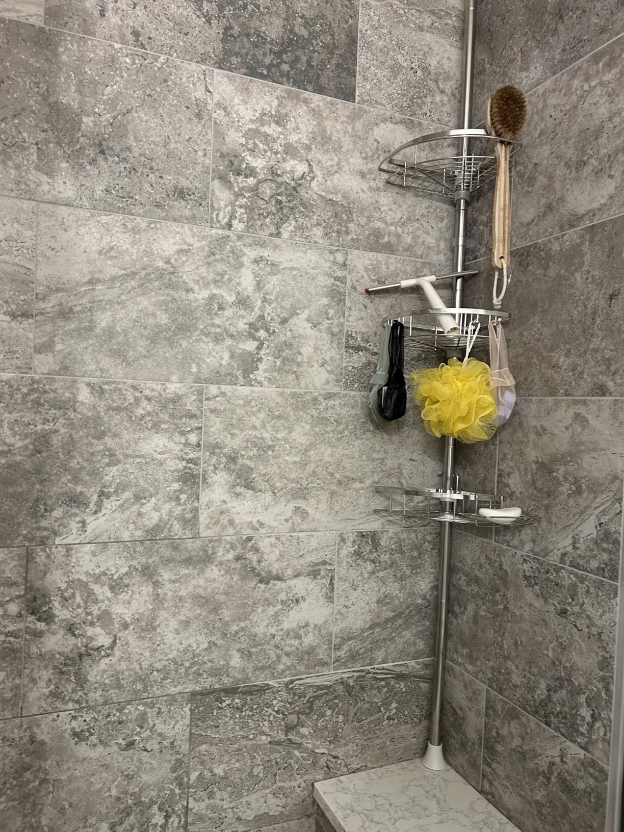 SEIRIONE Rustproof Shower Corner Caddy Organizer for Bathroom, 4 Adjustable Shelves with Tension Pole, for Bathtub Shampoo Accessories Storage Holder, 34 to 116 Inch Height, Silver customer photo 1