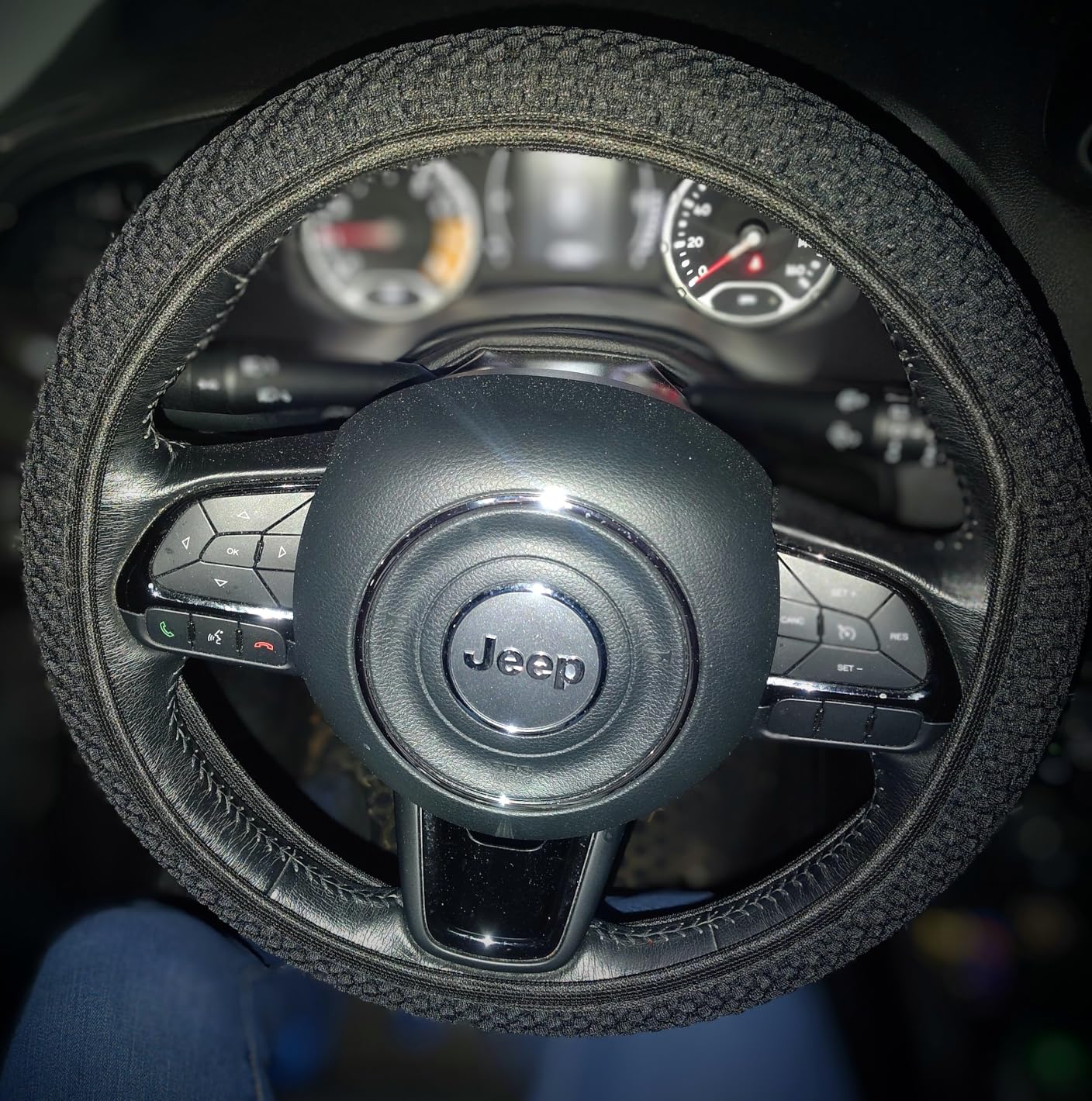KAFEEK Elastic Stretch Steering Wheel Cover, Warm in Winter and Cool in Summer, Universal 15 inch, Microfiber Breathable Ice Silk, Anti-Slip, Odorless, Easy Carry, Black customer photo 2