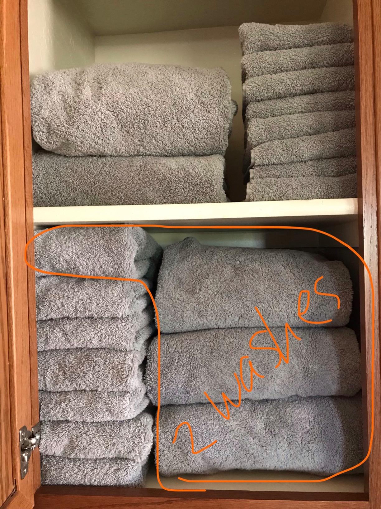 Delilah Home Turkish Cotton Bath Towels - Soft and Absorbent, 100% Organic, 700 GSM Thick Weave, Gentle for Sensitive Skin - 2 Pack Towel Set, 30x54 Inches - Natural customer photo 1