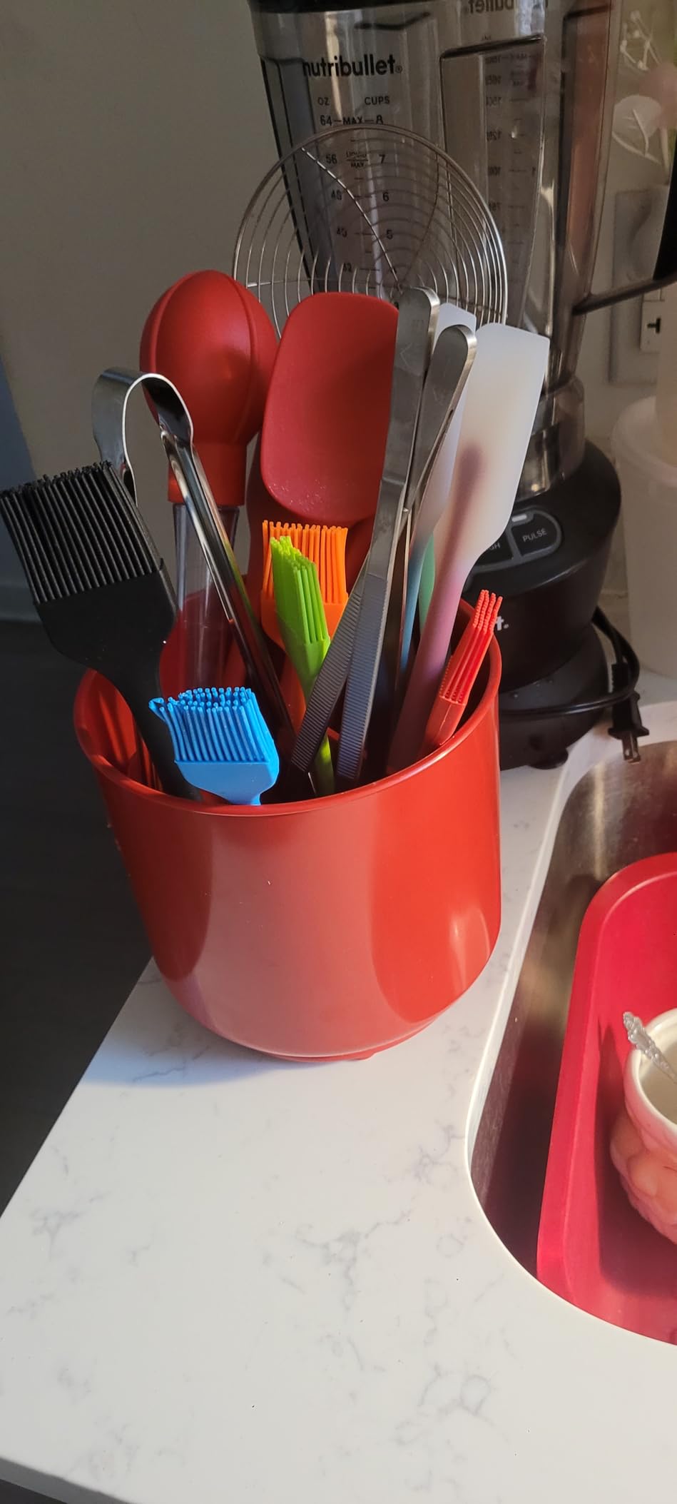 Cooler Kitchen Jumbo Extra Large Sturdy Rotating Black Utensil Holder Caddy with No-Tip Weighted Base, and Gripped Insert - Rust Proof and Dishwasher Safe customer photo 2