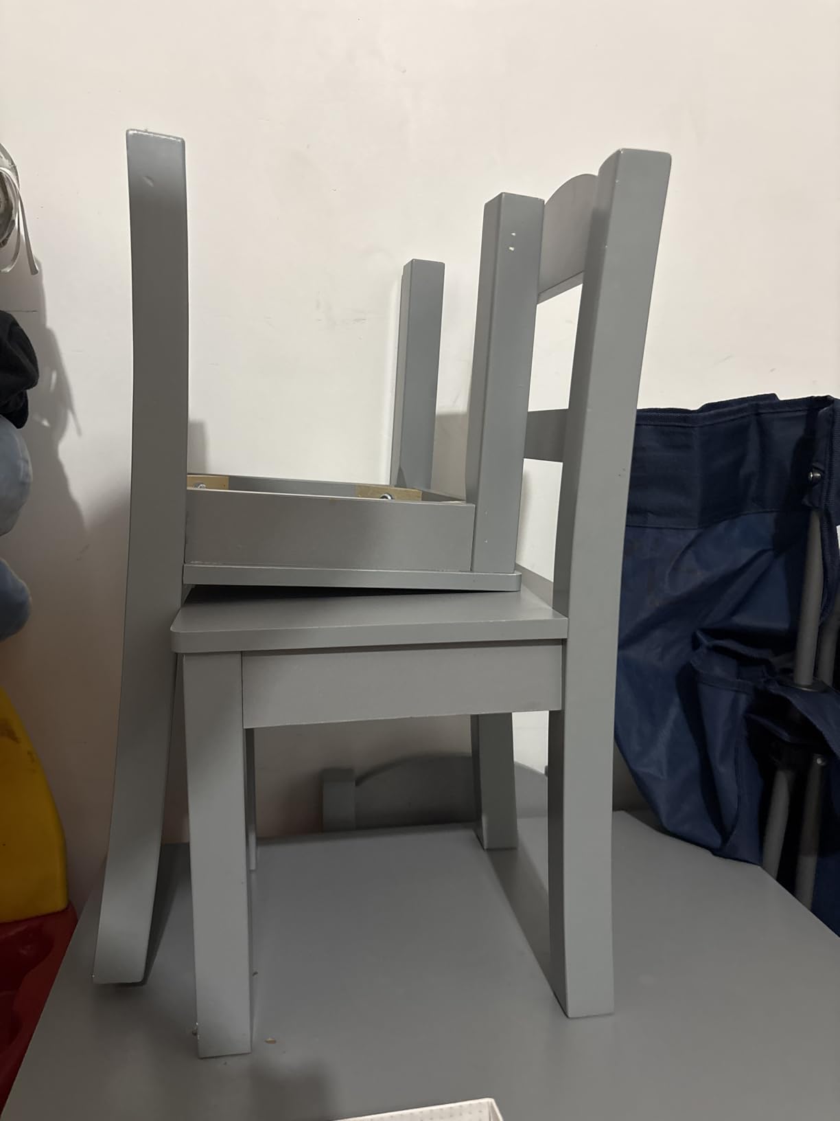 Humble Crew Kids Table and Chair Set, Toddler Activity Table with 4 Chairs for Play, Crafts, Snacks & Learning, Wooden Kids Furniture for Playroom & Bedroom, Grey customer photo 2