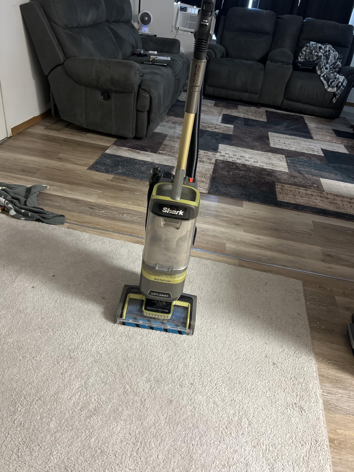 Shark | Upright Vacuum Cleaner for Home | Rotator Lift-Away | No Hair Wrap | HEPA Filter | Lightweight Bagless Vacuum for Pet Hair | LED Headlights For Carpets & Hardwood Floors | Silver | LA502 customer photo 1