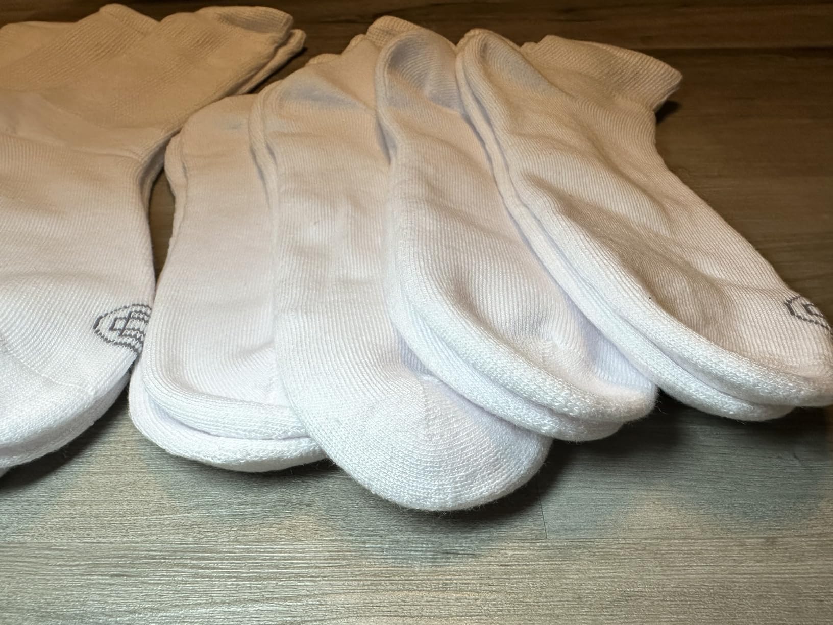 Doctor's Choice Diabetic Socks for Men, Seamless Socks with Non Binding Top, 4 Pairs, Large 9-12 & X-Large 13-15 customer photo 1