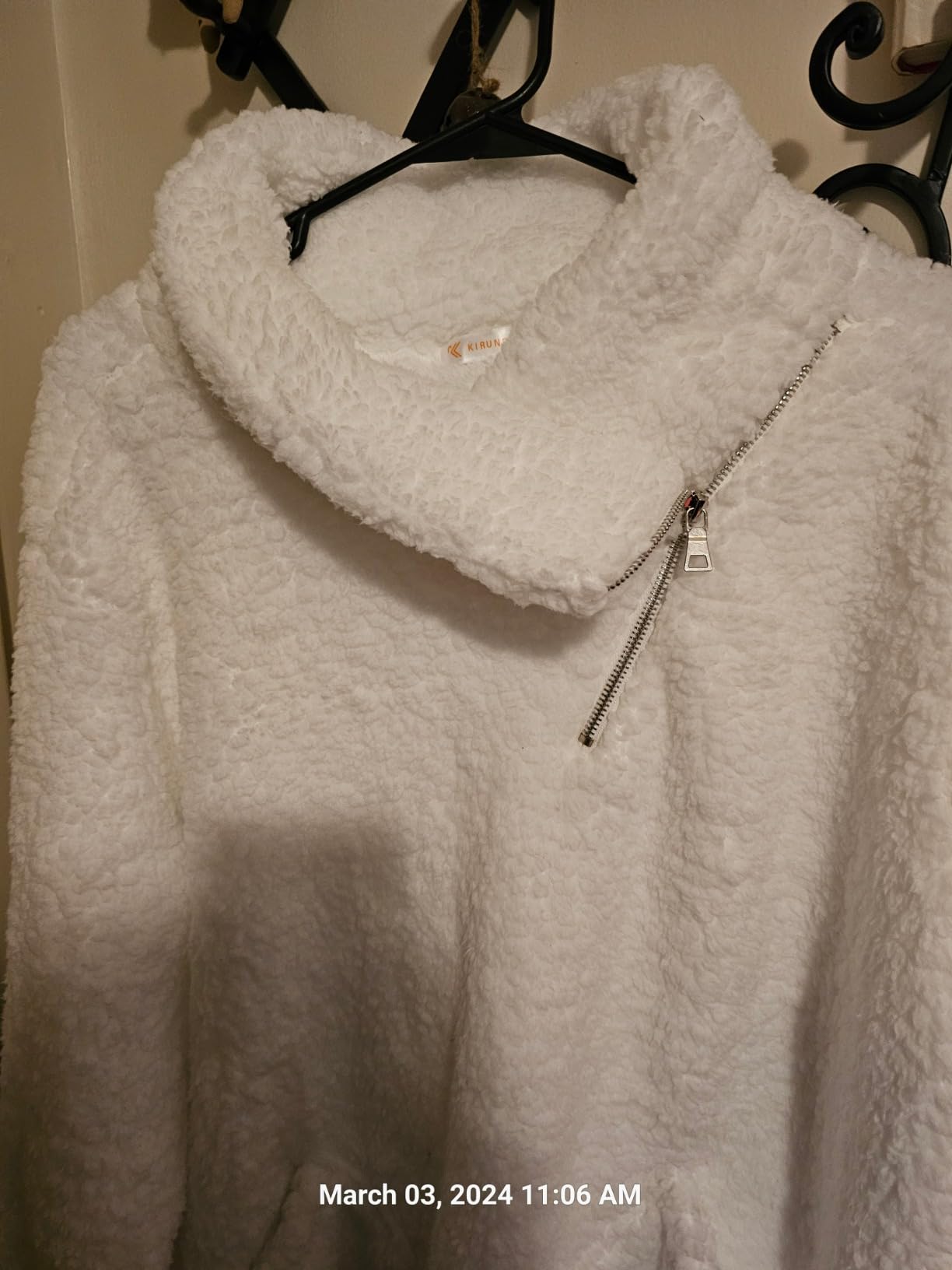 KIRUNDO Winter Clothing for Women Sherpa Pullover Fleece Zip Sweatshirt 2026 Fall Fashion Fuzzy Faux Shearling Warm Outwear customer photo 2
