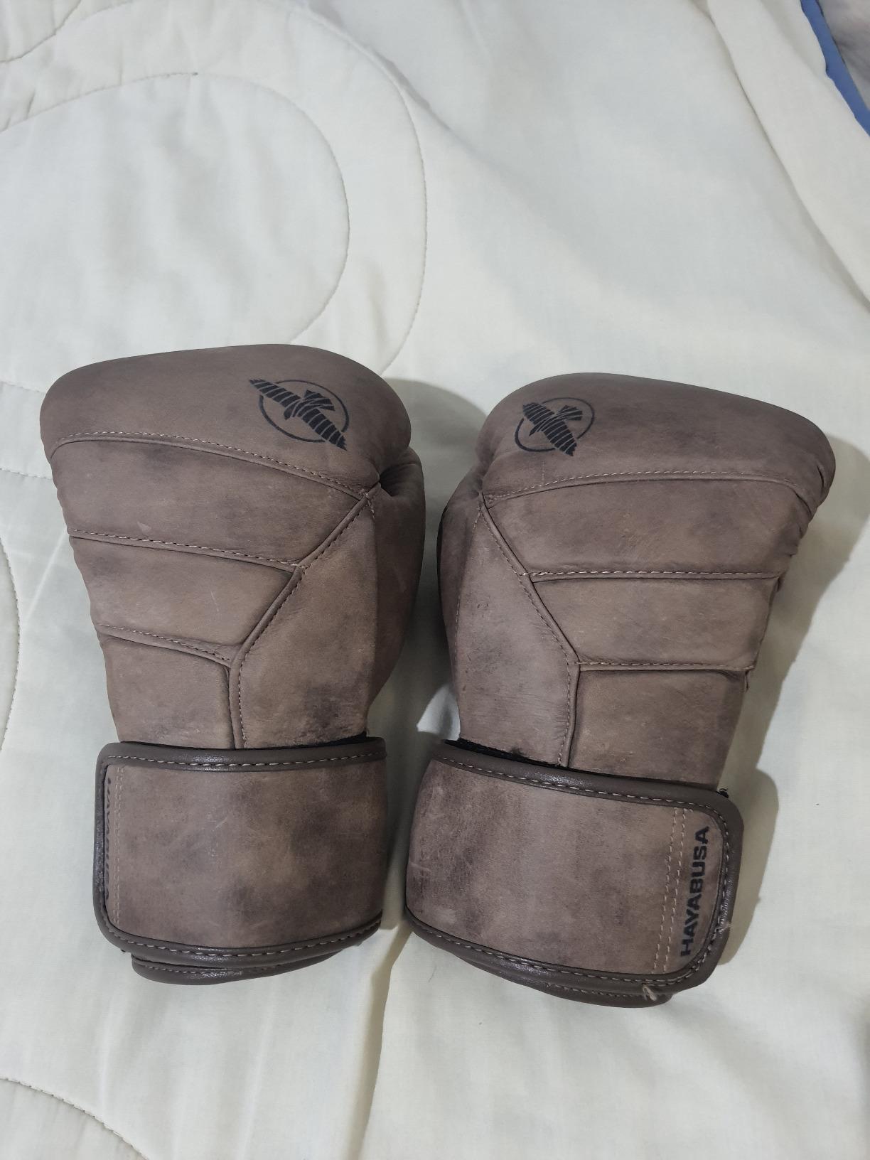 Hayabusa T3 LX Leather Boxing Gloves Men and Women for Training Sparring Heavy Bag and Mitt Work customer photo 2