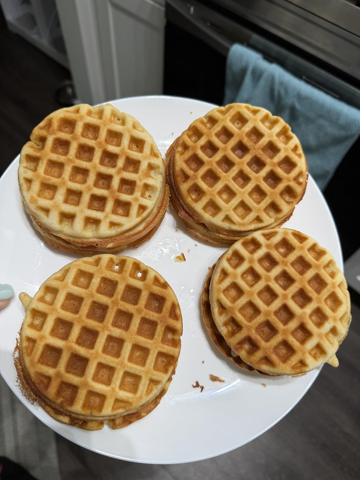 Dash Multi Mini Waffle Maker - Makes Four Waffles at Once for Family Breakfasts - Dual Nonstick Heating Plates & Easy-Release Surface - Compact & Fast-Heating - Graphite customer photo 1