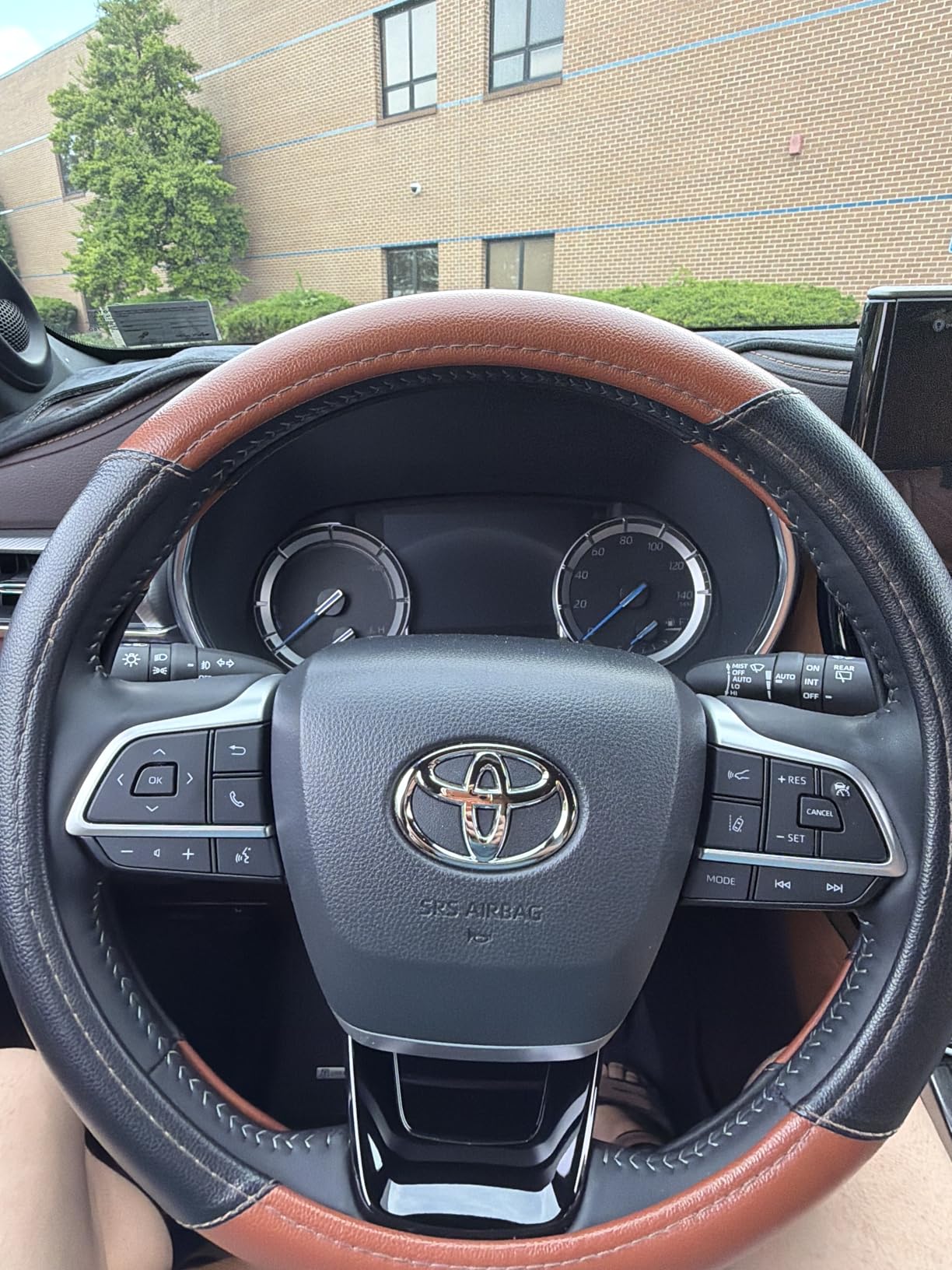 Leather Car Steering Wheel Cover, Non-Slip Car Wheel Cover Protector Breathable Microfiber Leather Universal Fit for Most Cars (Beige) customer photo 1