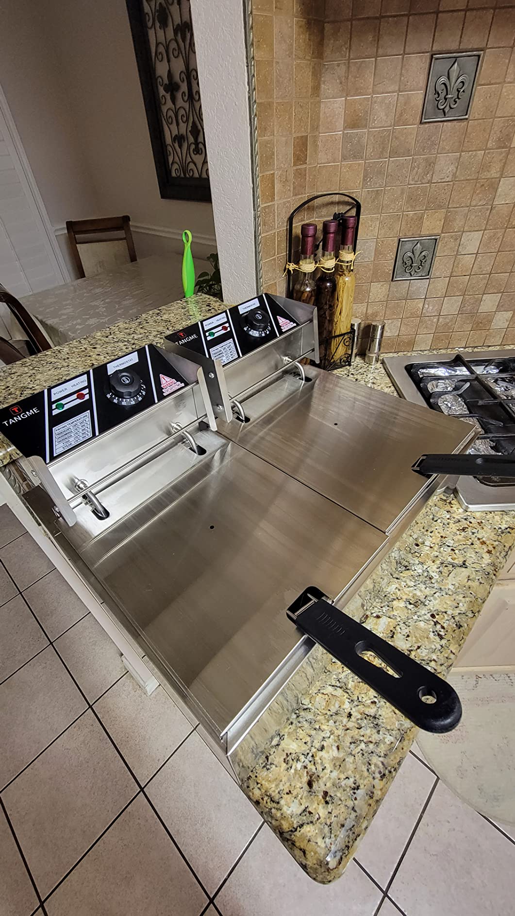 Commercial Deep Fryer, 3400W Electric Deep Fryers with 2x6.35QT Baskets Thickened Stainless Steel Countertop Oil Fryer 20.7QT Large Capacity with Lids Temperature Controller (12L) customer photo 1