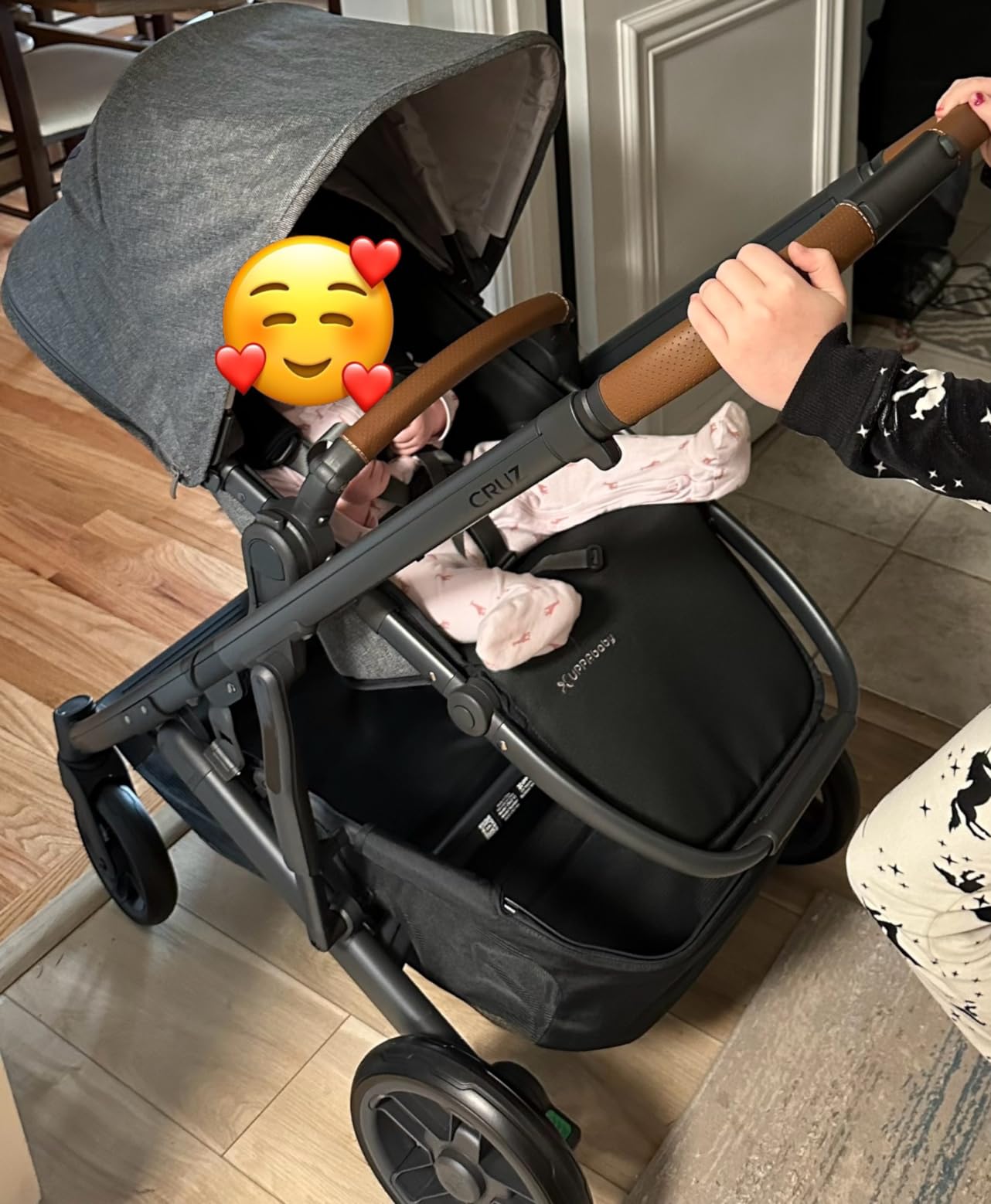UPPAbaby Cruz V2 Stroller/Full-Featured Stroller with Travel System Capabilities/Toddler Seat, Bumper Bar, Bug Shield, Rain Shield Included/Greyson (Charcoal Mélange/Carbon Frame/Saddle Leather) customer photo 1