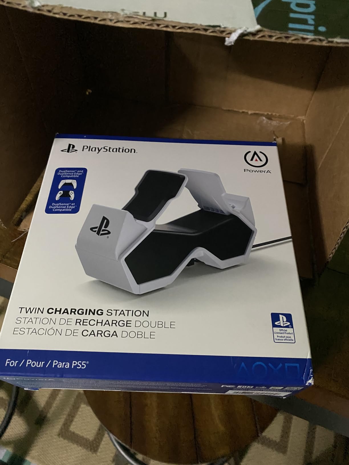 PowerA Twin Charging Station for DualSense Wireless Controllers - PlayStation 5 customer photo 1