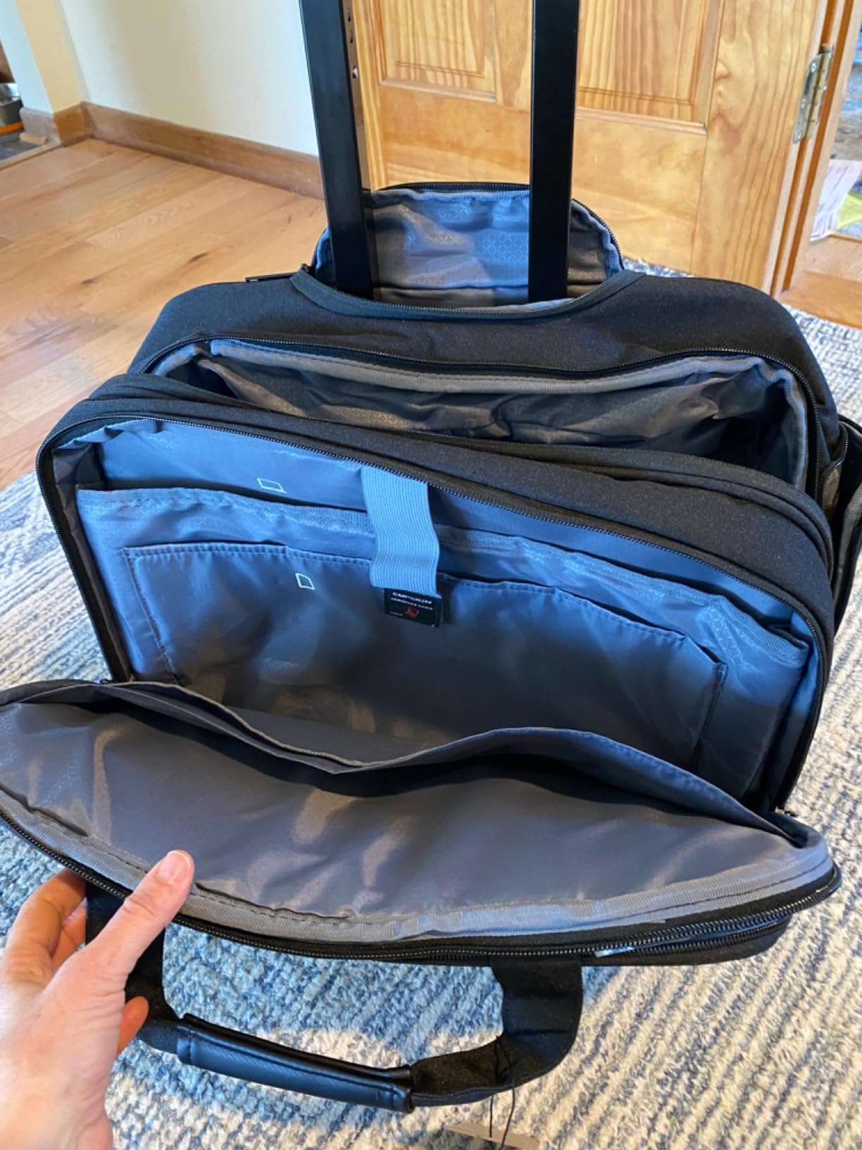 EMPSIGN 17.3 Inch Rolling Laptop Bag, Heavy-Duty Waterproof Rolling Computer Bag with Wheels, Carry-on Briefcase with RFID Blocking Pocket, Premium Feel Travel/Work/Business Bag for Women/Men - Black customer photo 1