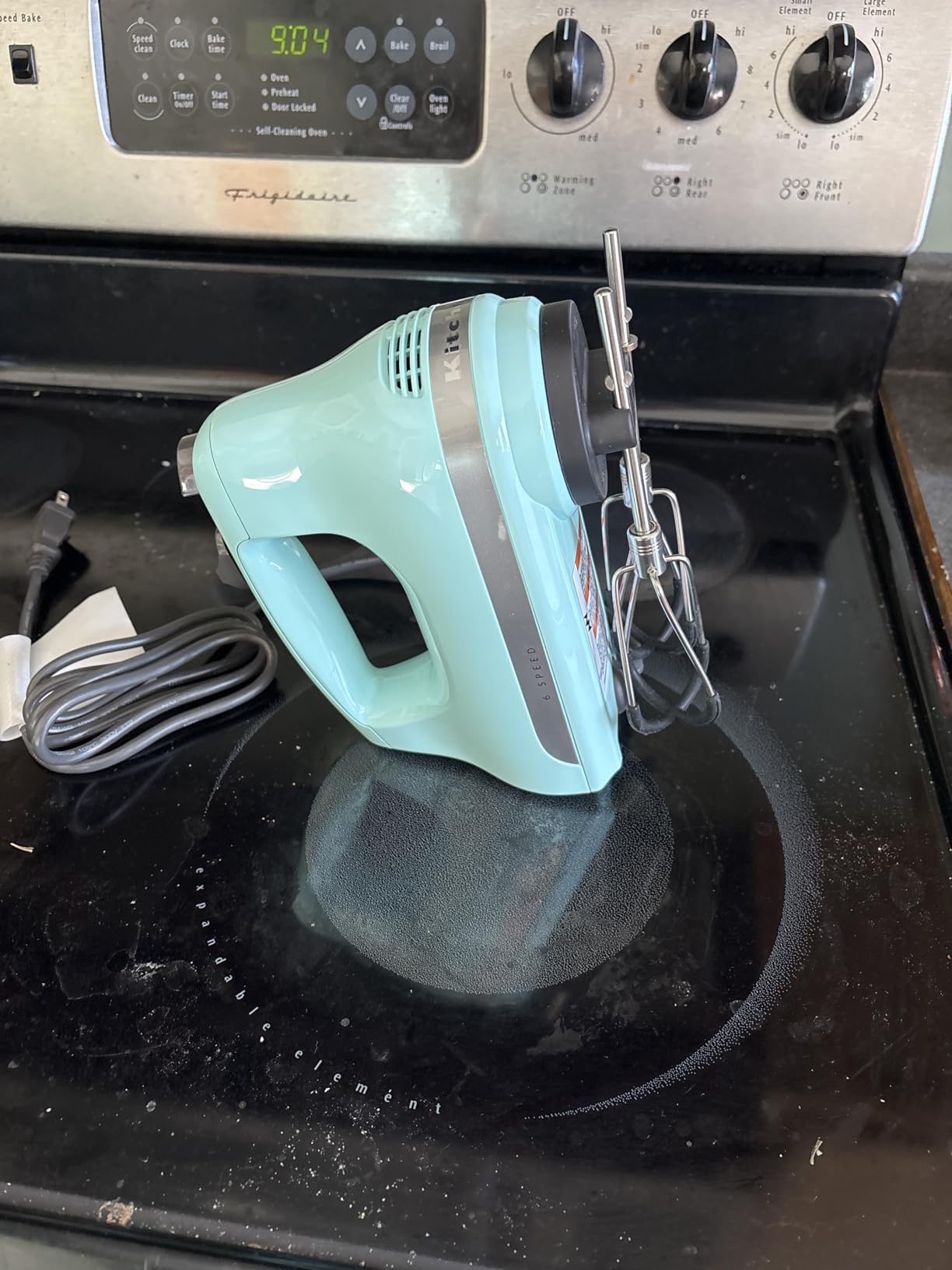 KitchenAid 6 Speed Hand Mixer with Flex Edge Beaters - KHM6118 customer photo 1