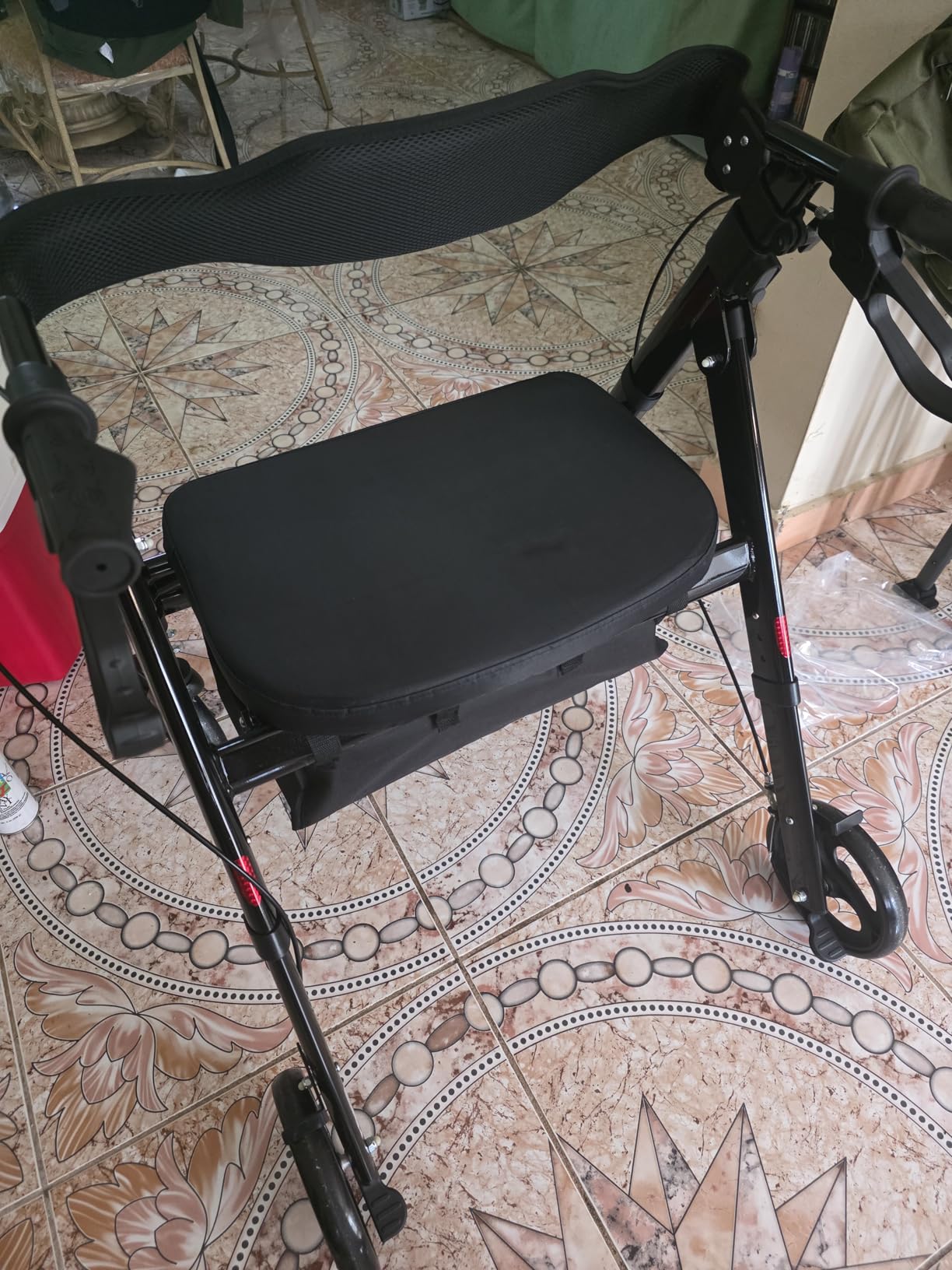 Helavo Bariatric Walker with Large, Height-Adjustable Seat, 550 lbs Weight Capacity, All Terrain 8-inch Wheels, 28-inch Wide - Extra Wide Heavy Duty Rollator for Seniors customer photo 1
