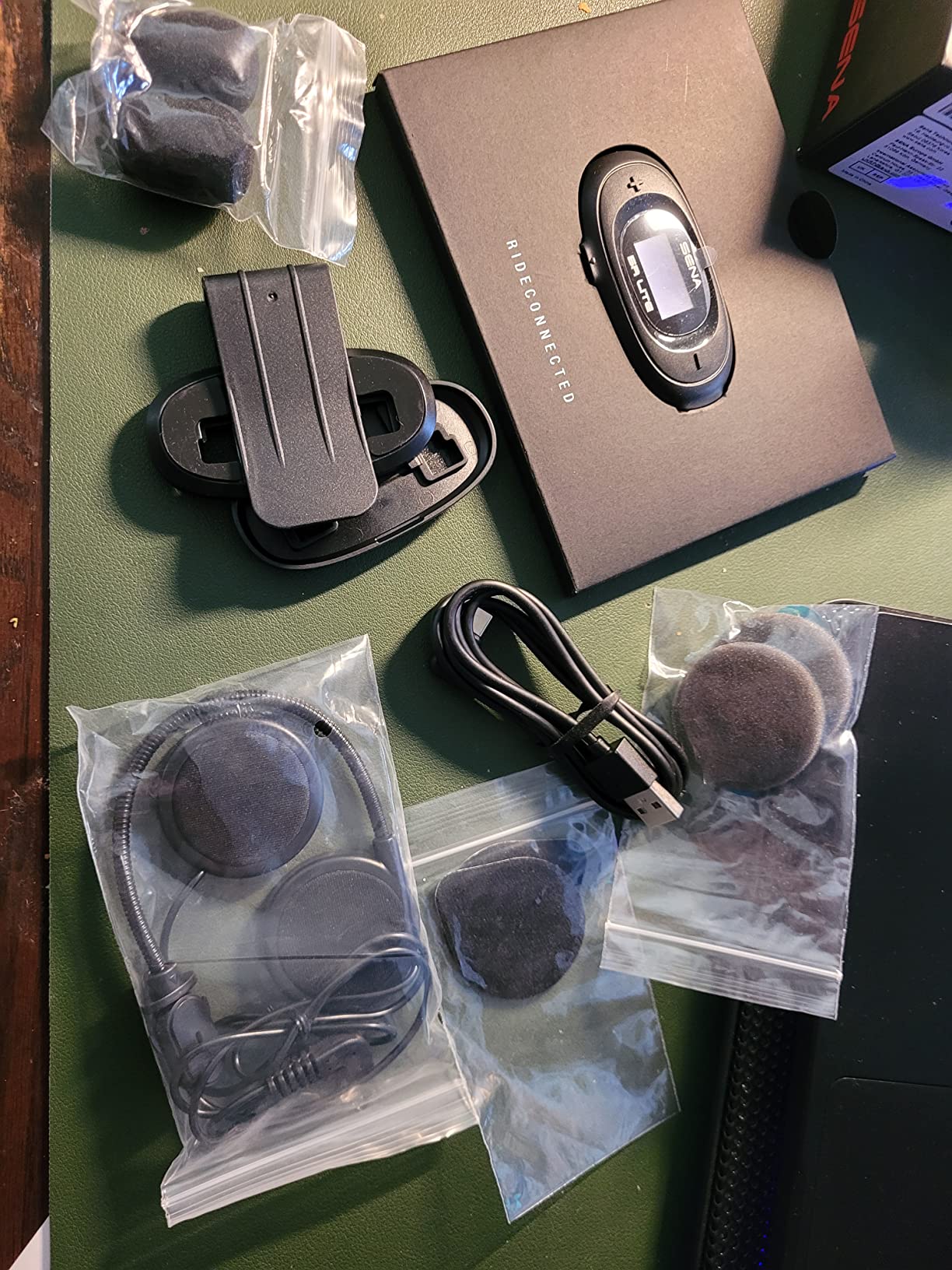 Sena 5R LITE Two-Way HD Motorcycle Bluetooth Intercom Headset customer photo 2