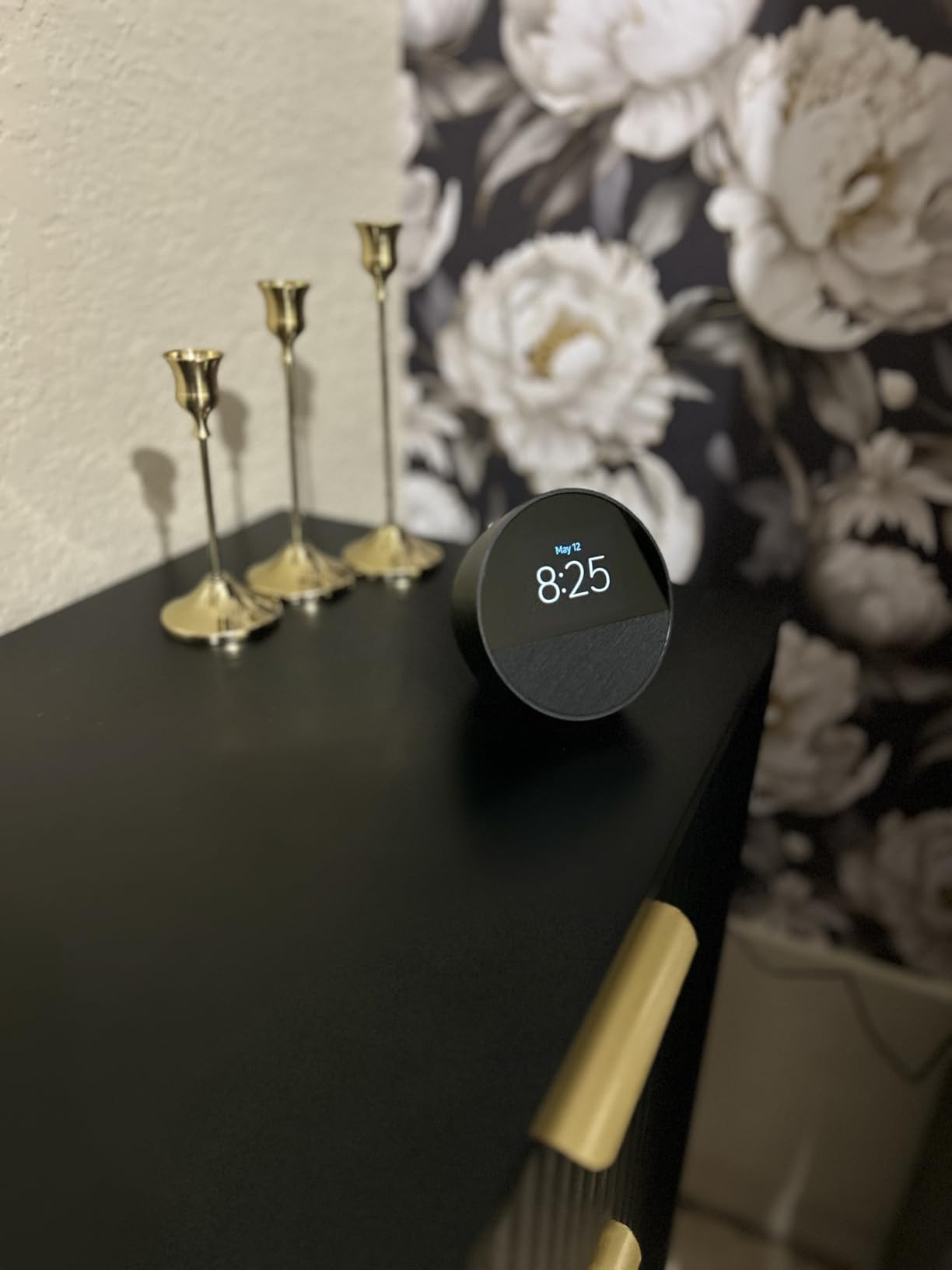 Echo Spot (newest model), Great for nightstands, offices and kitchens, Smart alarm clock, Designed for Alexa+, Ocean Blue customer photo 2