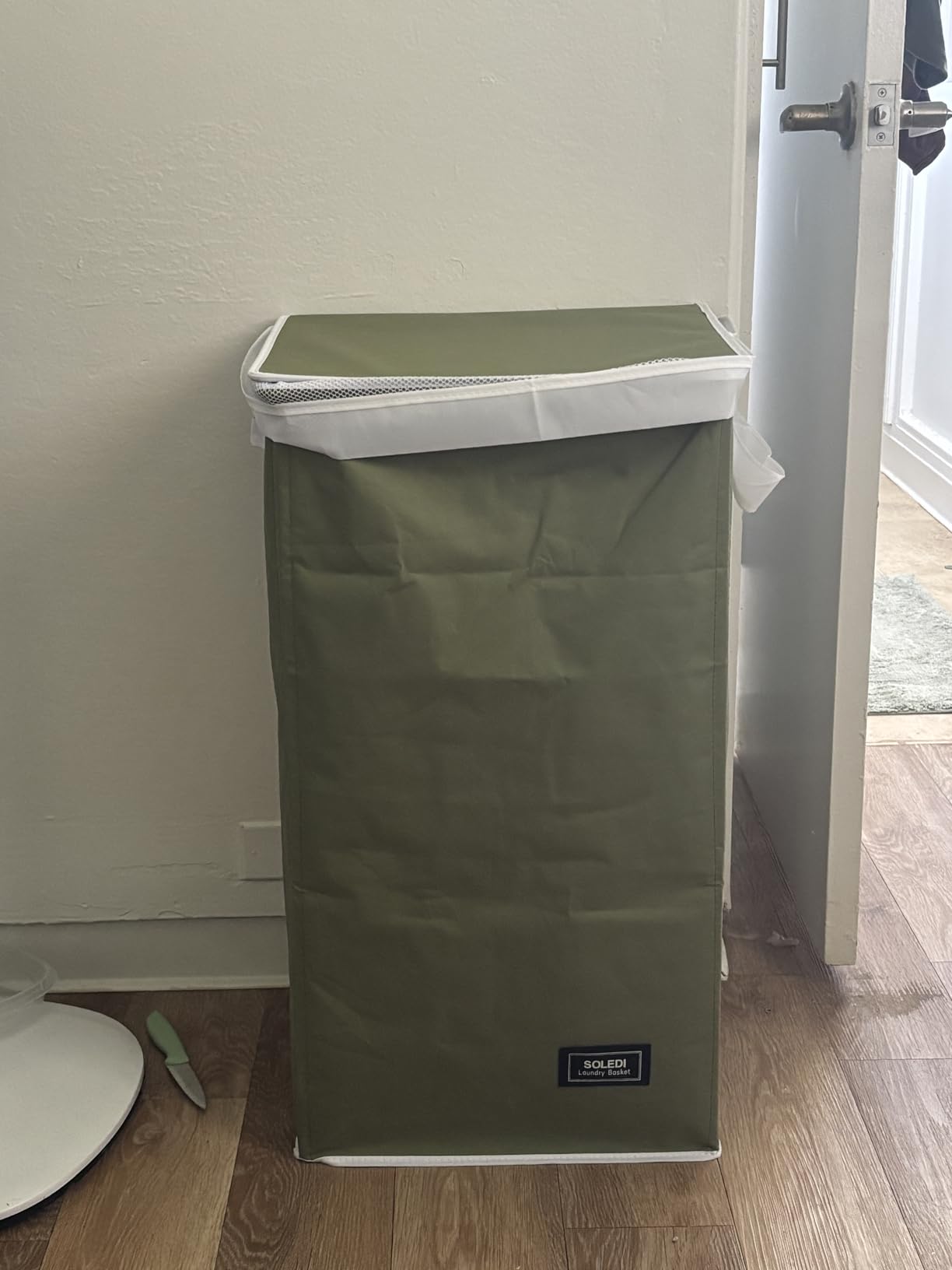 SOLEDI Laundry Hamper with Lid 100L Large & Tall Collapsible Laundry Basket, Clothes Hamper with Bag Removable Easy to Carry, Dirty Hampers for Bedroom, Bathroom, Dorm, College, Grey customer photo 2