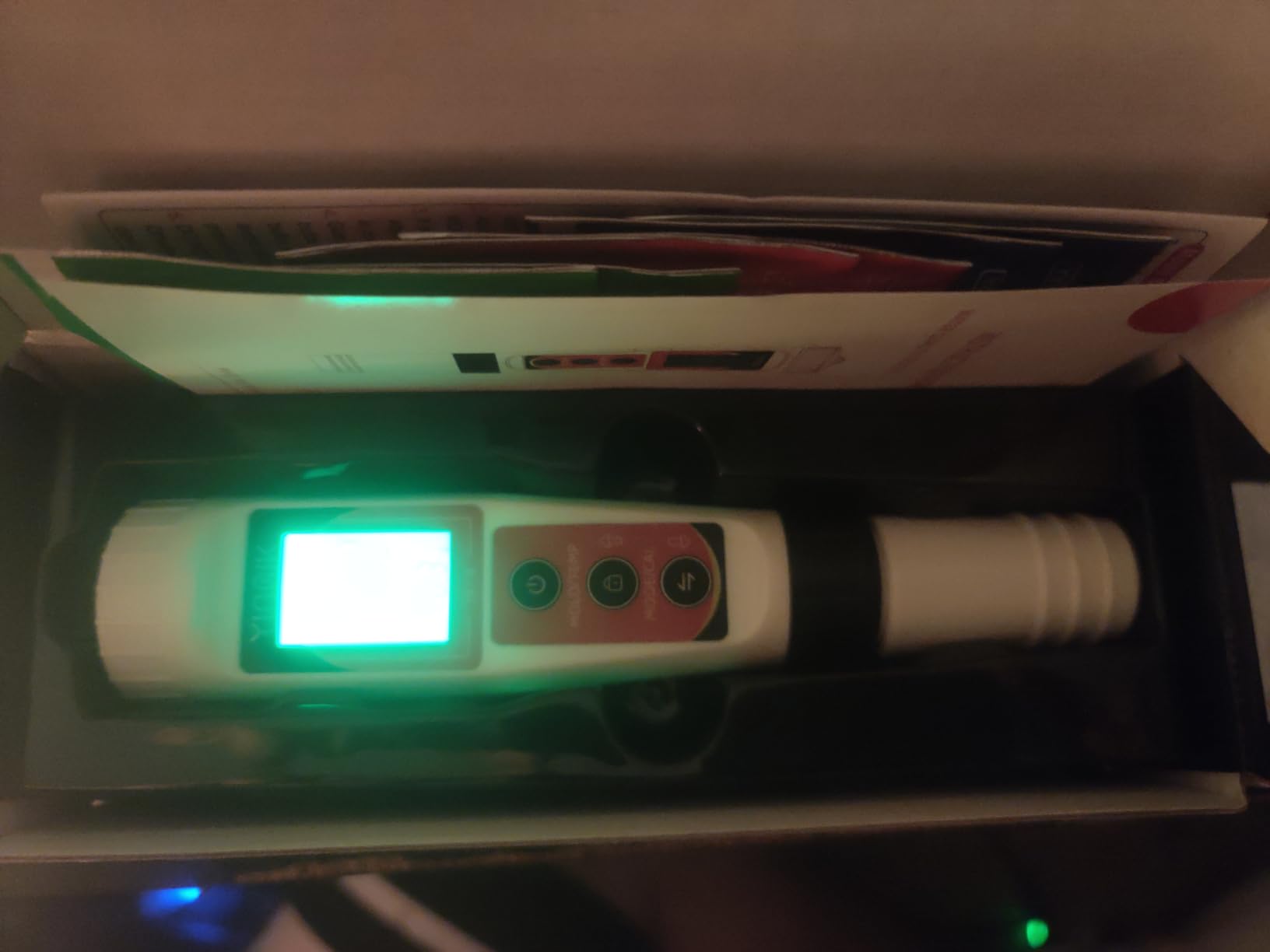 YINMIK PH Meter, Digital 4 in 1 PH EC TDS Temp Meter for Water Hydroponics, Waterproof DWC PH and EC PPM Water Tester with Backlit for Nutrients Growing, Indoor Garden, Home Brewing, Pool, Aquarium customer photo 1