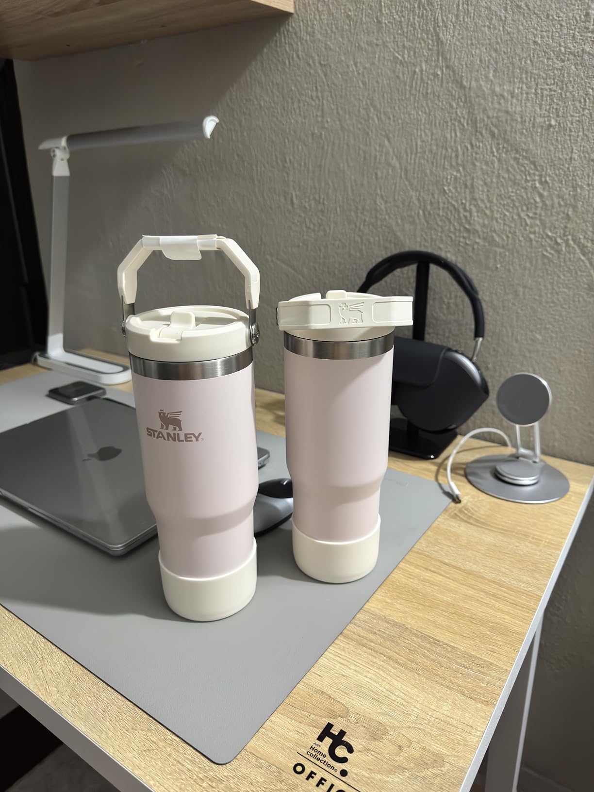 STANLEY IceFlow Flip Straw Tumbler with Handle 30 oz | Twist On Lid and Flip Up Straw | Leak Resistant Water Bottle | Insulated Stainless Steel | BPA-Free | Rose Quartz customer photo 1