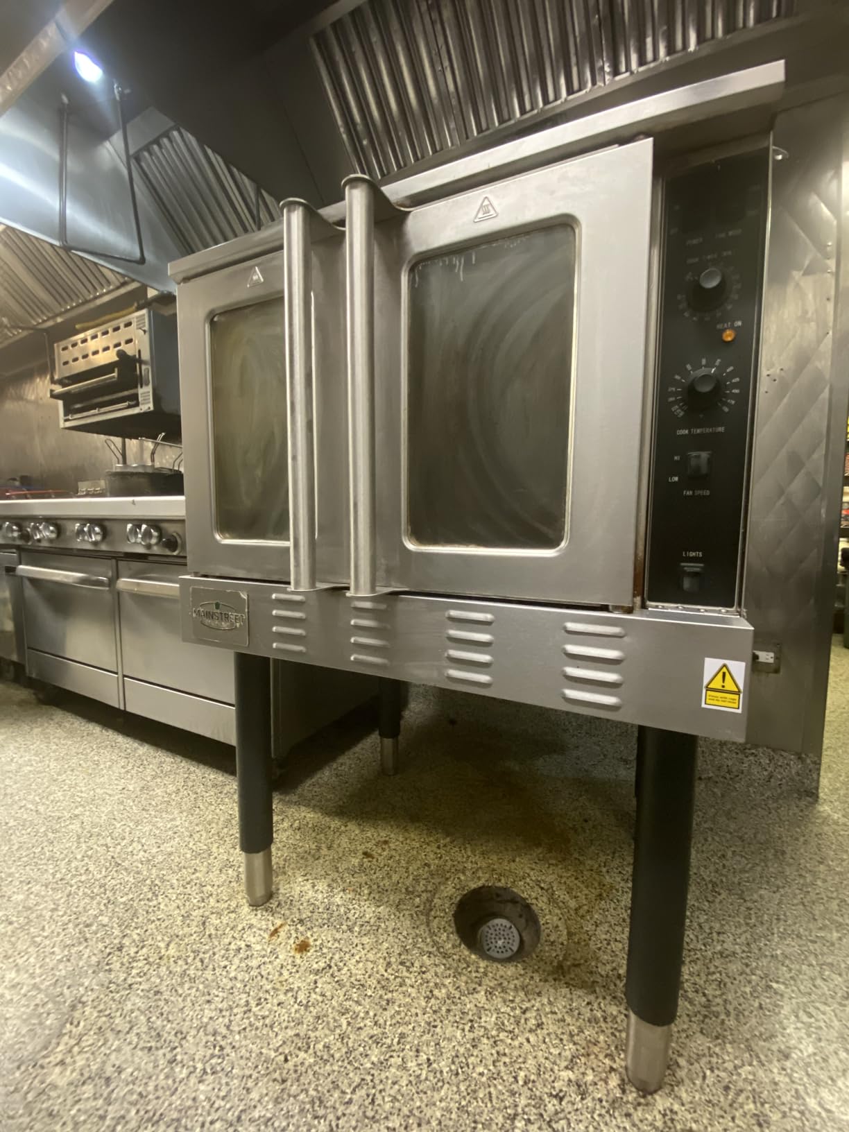 Commercial Convection Oven, Natural Gas, 54000 BTU, Single Deck, Four Legs, Restaurant Kitchen Bakery DCCOG1 customer photo 1