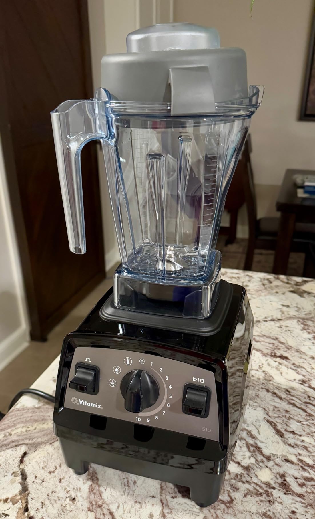 Vitamix Propel Series 510 Blender with Three Blending Programs, Professional-Grade, 48 Oz Container, Black customer photo 2