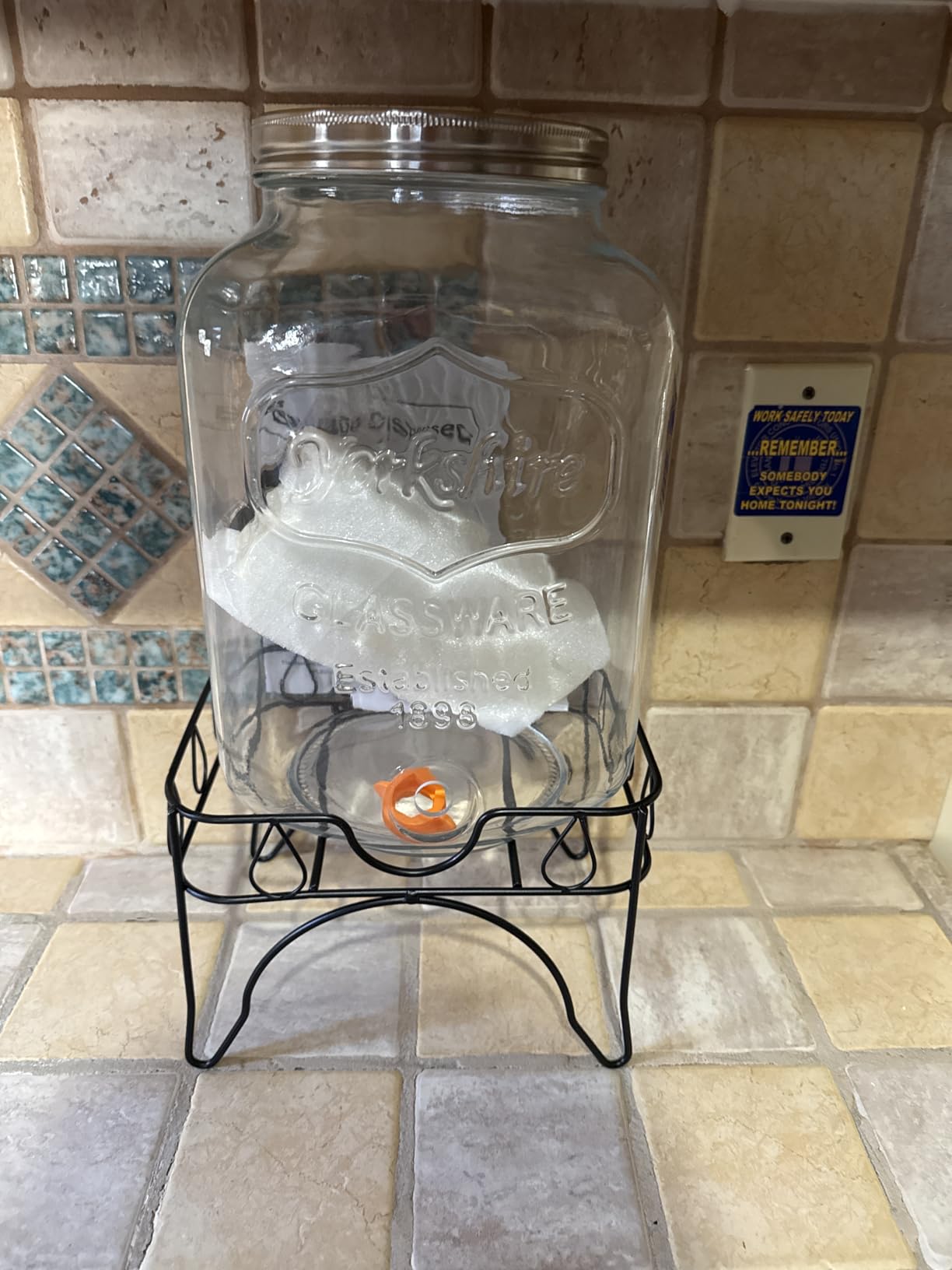 2 Gallon Glass Beverage Dispenser with Stand and Lid, 18/8 Stainless Steel Spigot - Mason Jar Drink Dispensers with Lids customer photo 2