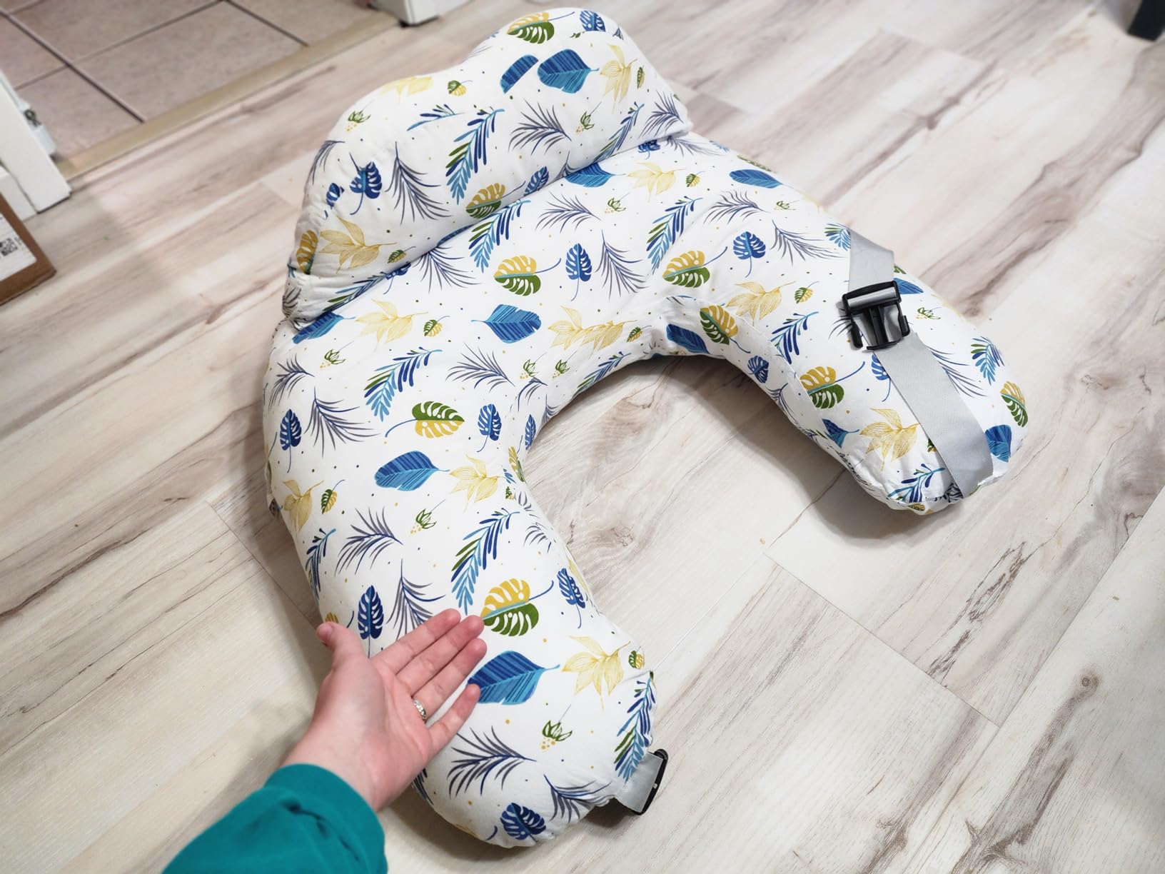 BATTOP Nursing Pillow for Breastfeeding - More Support for Mom, Feeding Pillow with Removable Cover and Adjustable Waist Strap, Plus Size Breastfeeding Pillow customer photo 1