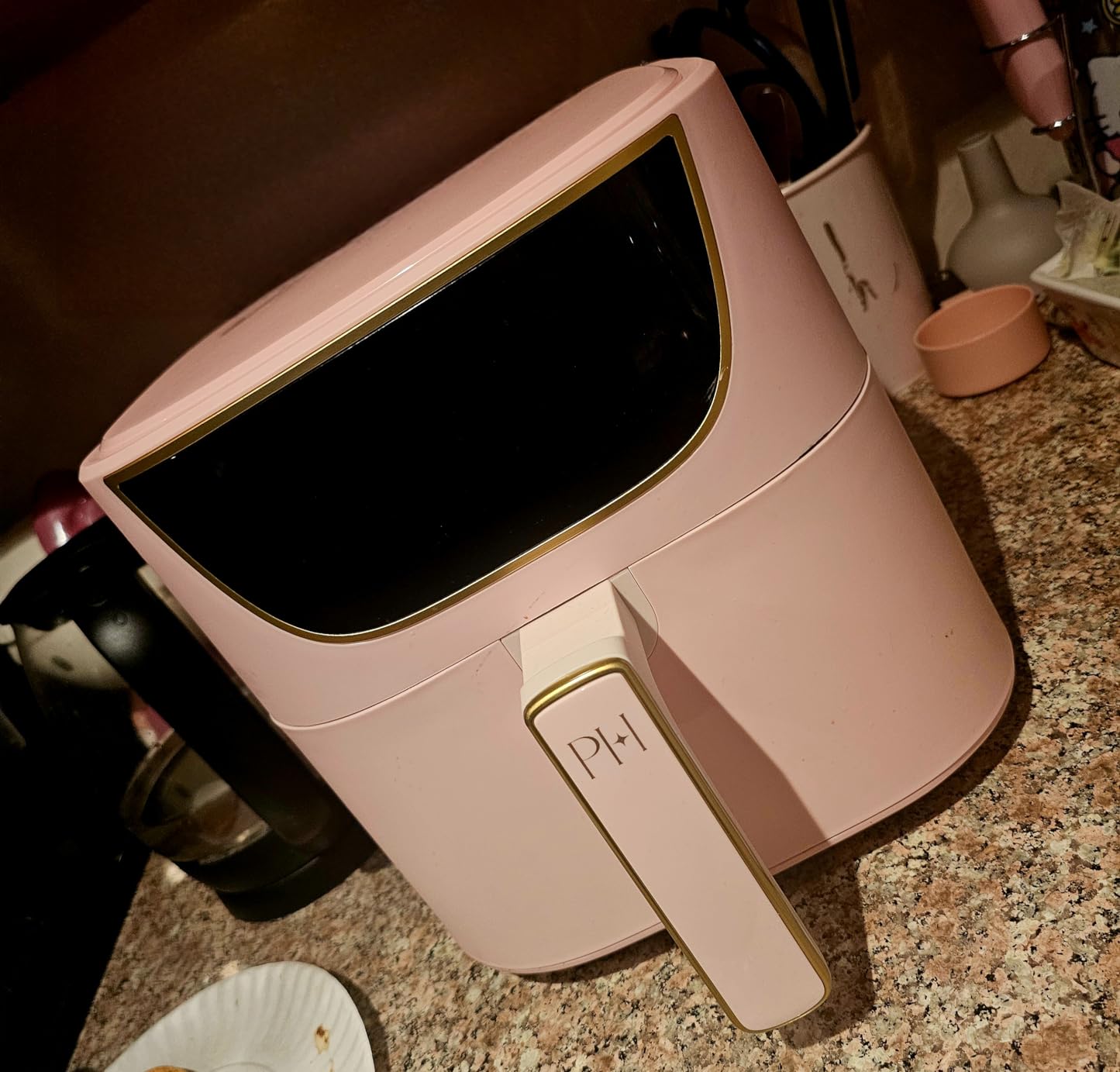 Cosori 6-Quart Air Fryer, Nonstick Basket Made Without PFAS, Touchscreen, 8-in-1, Pink customer photo 2