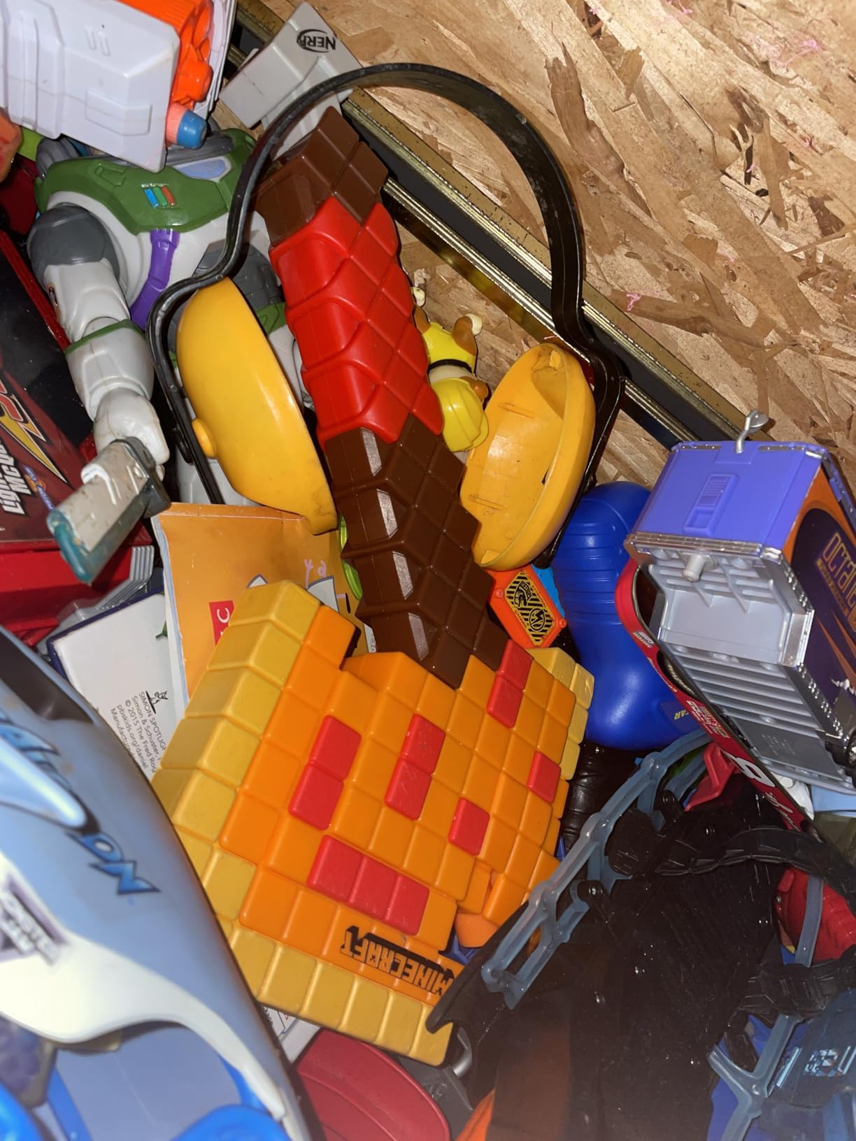 Nerf Minecraft Firebrand Dart Blasting Axe customer photo 1