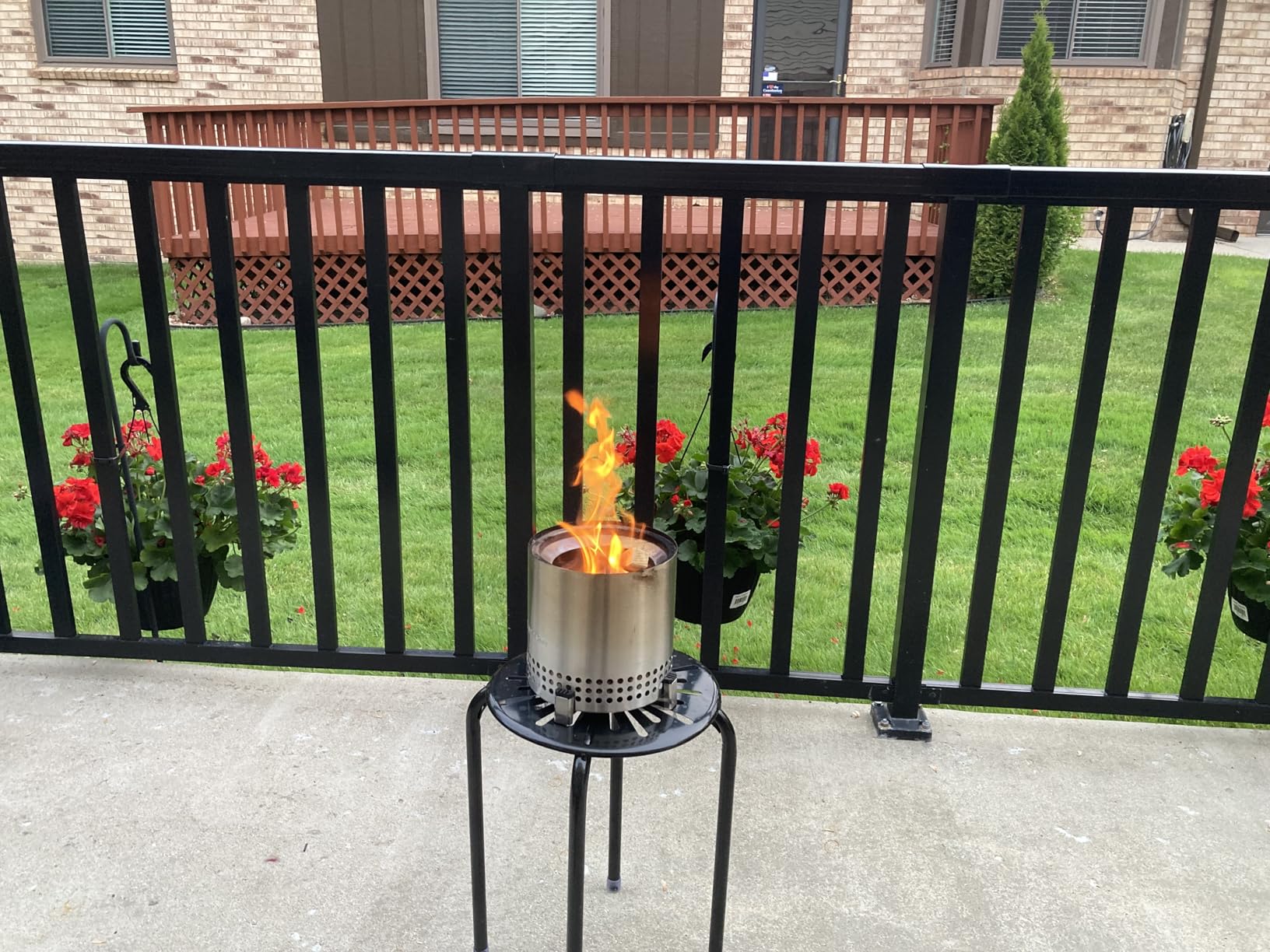 Solo Stove Mesa XL, 7 Inch Tabletop Fire Pit with Stand - Smokeless, Stainless Steel Fire Pit for Camping, Outdoor & Patio - Wood Burning or Pellet Fueled Portable Bonfire, 2.3lbs, Gunmetal customer photo 1