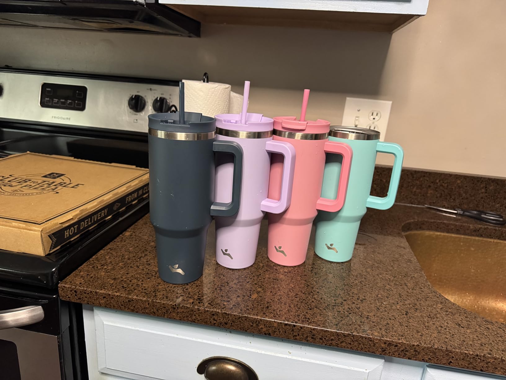 Konokyo 30 oz Tumbler with Handle and 2 Straws,2 in 1 Lid Insulated Water Bottle Stainless Steel Travel Coffee Mug,Sky customer photo 1