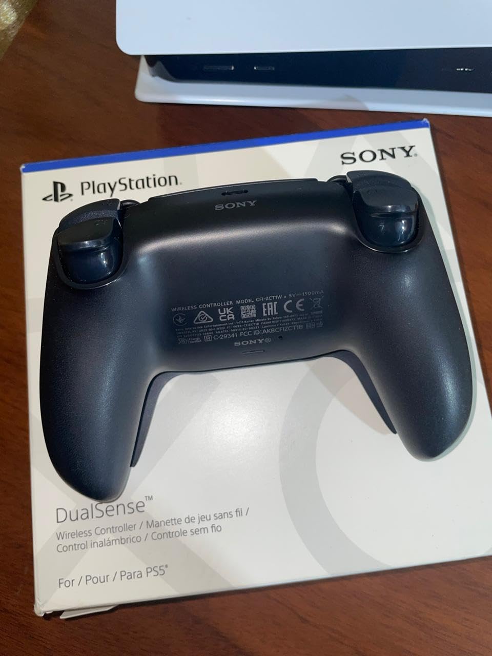 PlayStation DualSense Wireless Controller - Midnight Black customer photo 2