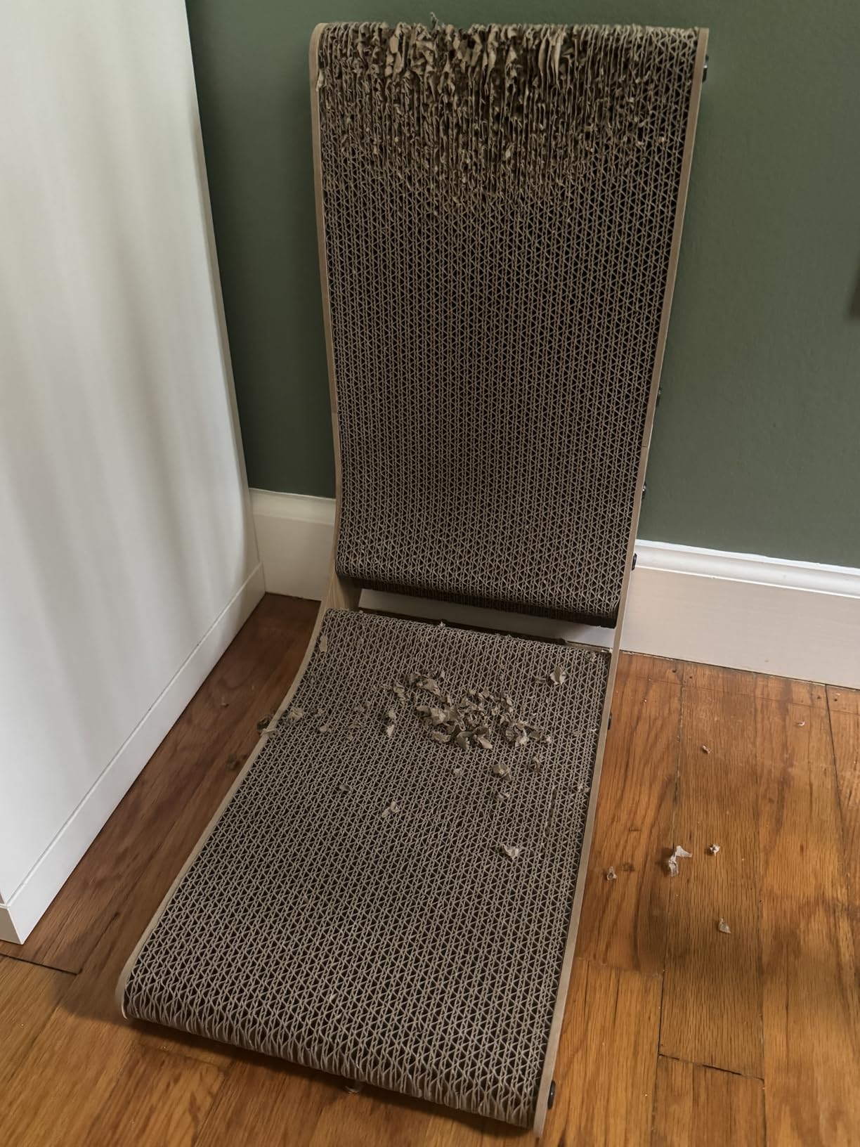 FUKUMARU Cat Scratcher, 18.9 Inch L Shape Cat Scratch Pad, Vertical Cat Scratcher Wall Mounted, Cat Scratching Cardboard with Ball Toy for Indoor Cats customer photo 2
