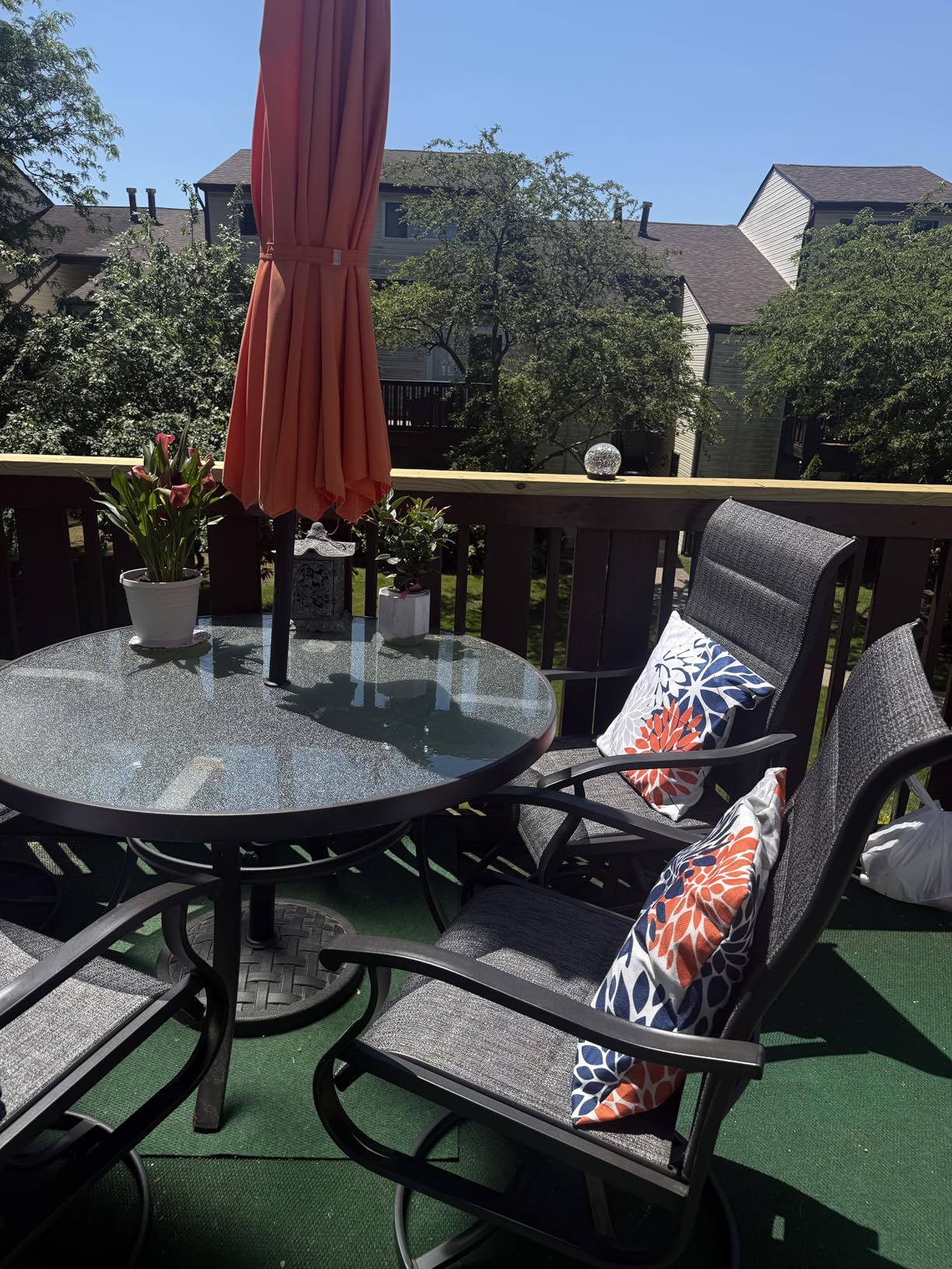 Amopatio Patio Swivel Chairs Set of 2, Outdoor Swivel Rocker Dining Chairs with All Weather Textilene High Back & Metal Frame, for Backyard Deck Lawn Garden, Brown customer photo 1