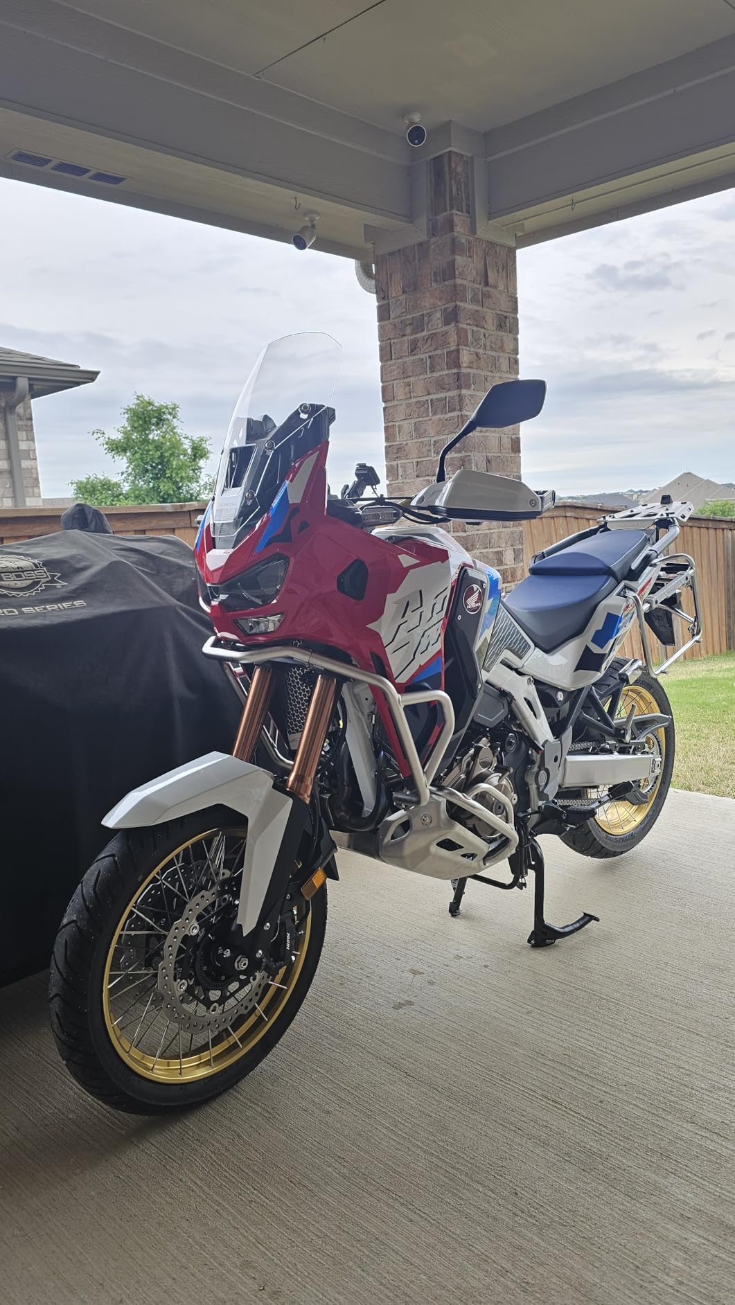 KEMIMOTO 420D Heavy Duty Waterproof Motorcycle Cover Side Top Box Fit Adventure Fit for R1250 GS Tenere 700 KLR 650 Africa Twin 1290 Super Adventure Transalp Outdoor All Weather Windproof Buckle customer photo 2