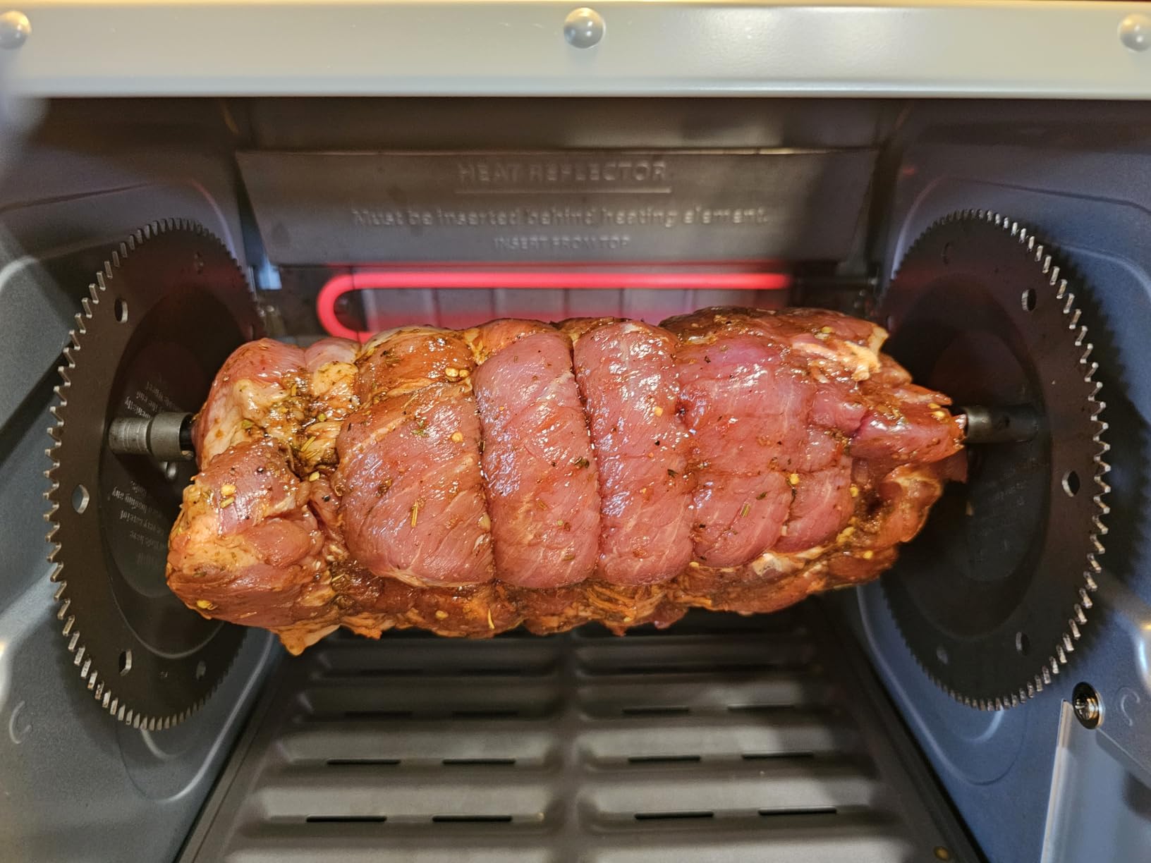 Ronco 6000 Platinum Series Rotisserie Oven, Digital Display, 12-Pound Capacity, Auto Shutoff, Includes Rotisserie Spit, Multi-Purpose Basket, 3 Cooking Functions: Rotisserie, Sear and No Heat Rotation customer photo 1