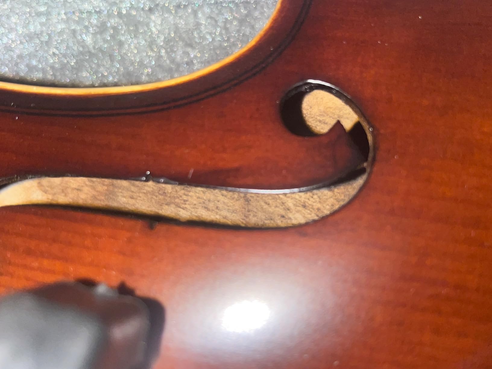 Vangoa Violin 4/4 Full Size Set, Varnish Fiddle Solid Wood for Professional Adults Senior Intermediate Beginners Student Starter Acoustic Violins Kit Outfit with Ebony Fitted, Hard Case, Right Handed customer photo 1