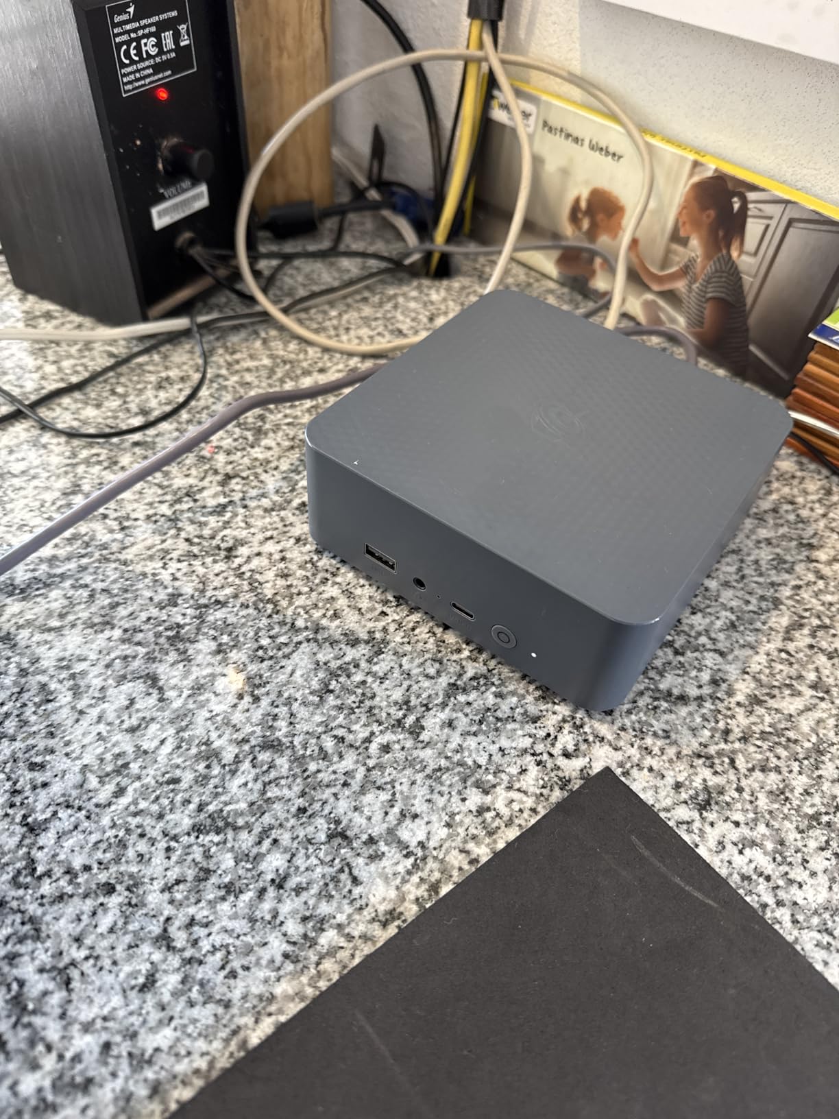 Beelink EQR5 Mini PC, AMD Ryzen 5 5500U(7nm, 6C/12T) up to 4GHz, Mini Computer 16GB DDR4 RAM 480GB PCIe3.0x4 SSD, Micro PC 4K@60Hz Dual HDMI Display/WiFi6/BT5.2/Office/Home/HTPC/W-11 Pro customer photo 1